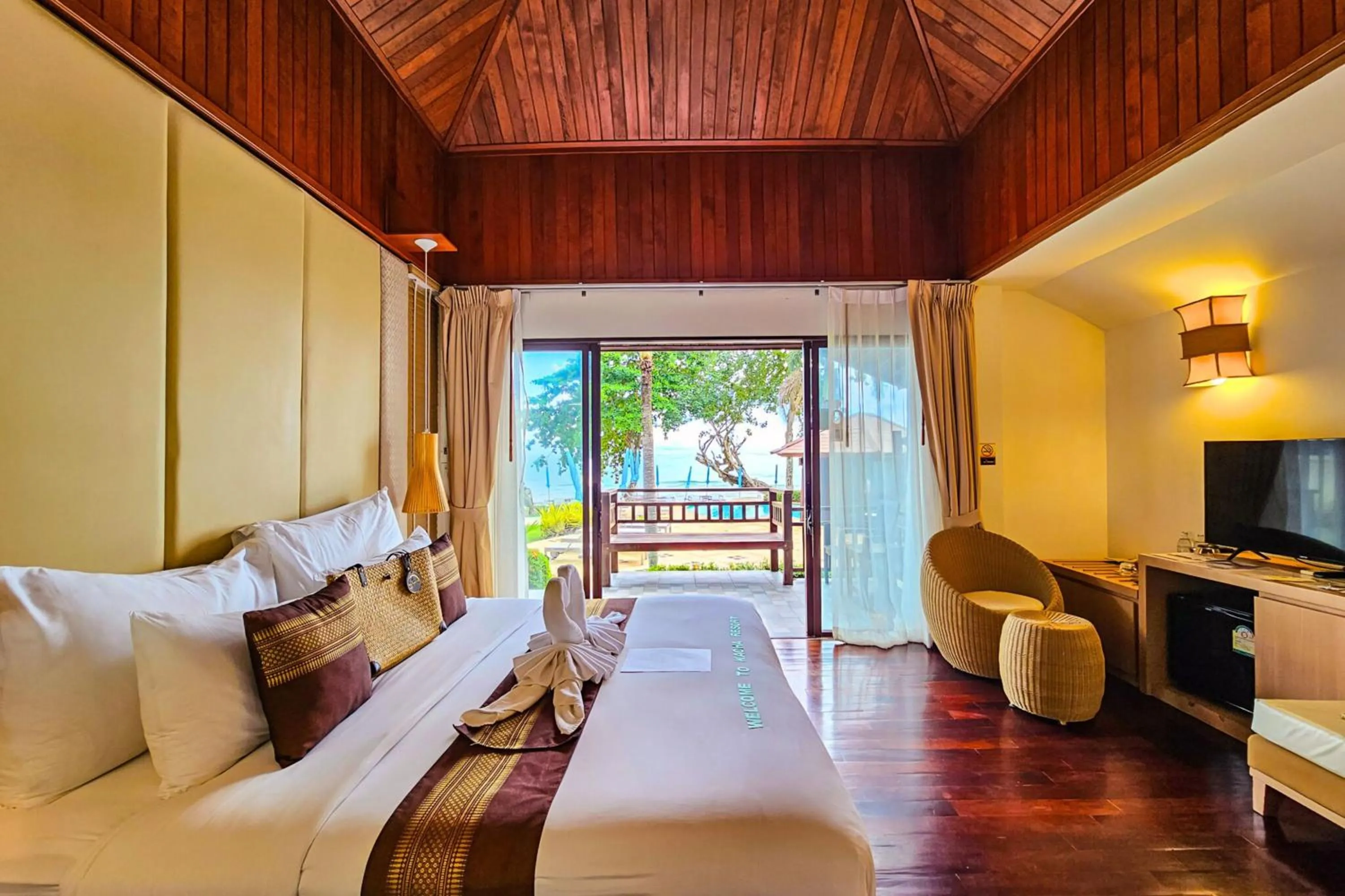 Bed in Kacha Resort & Spa, Koh Chang