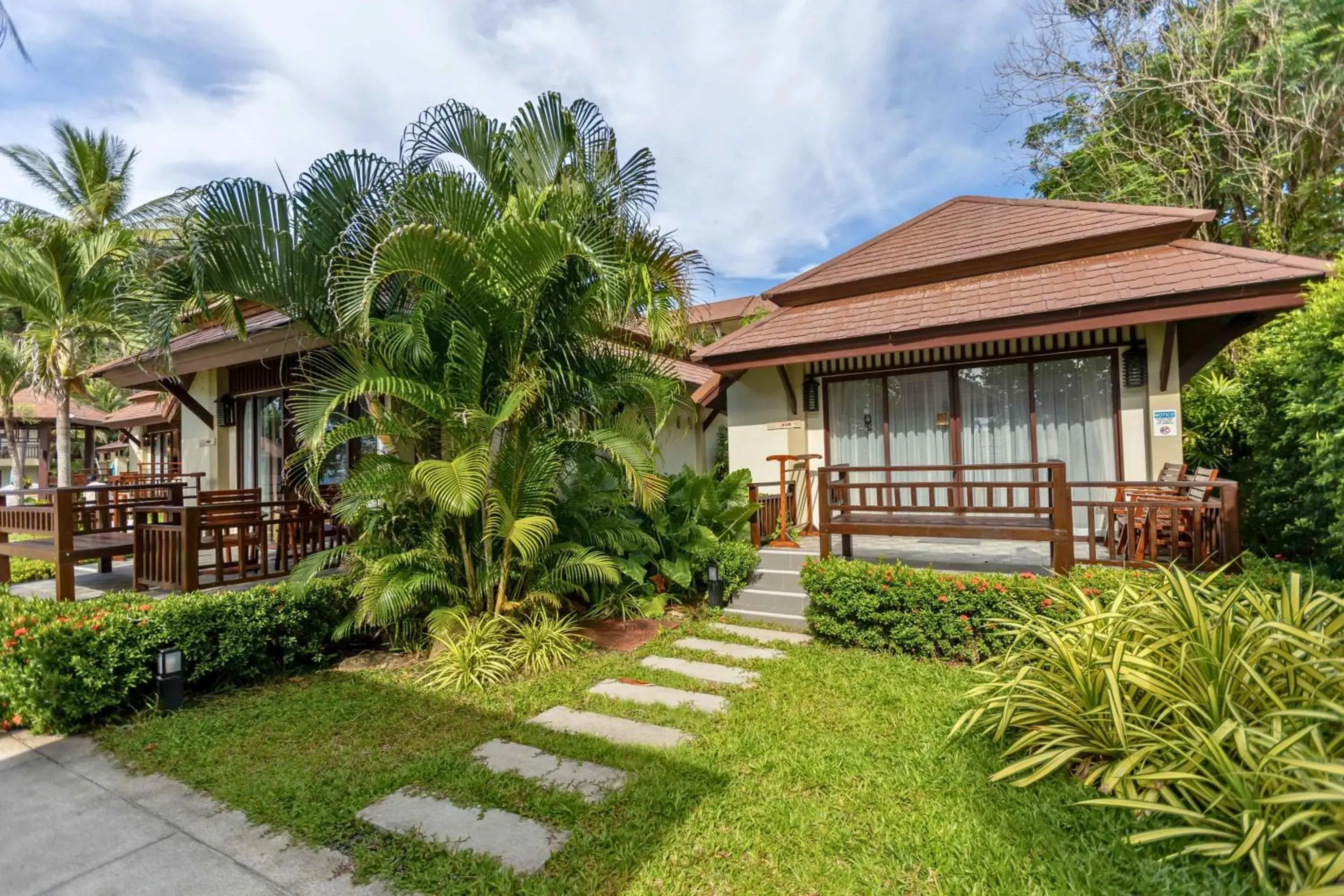 Property building in Kacha Resort & Spa, Koh Chang Property building in Kacha Resort & Spa, Koh Chang