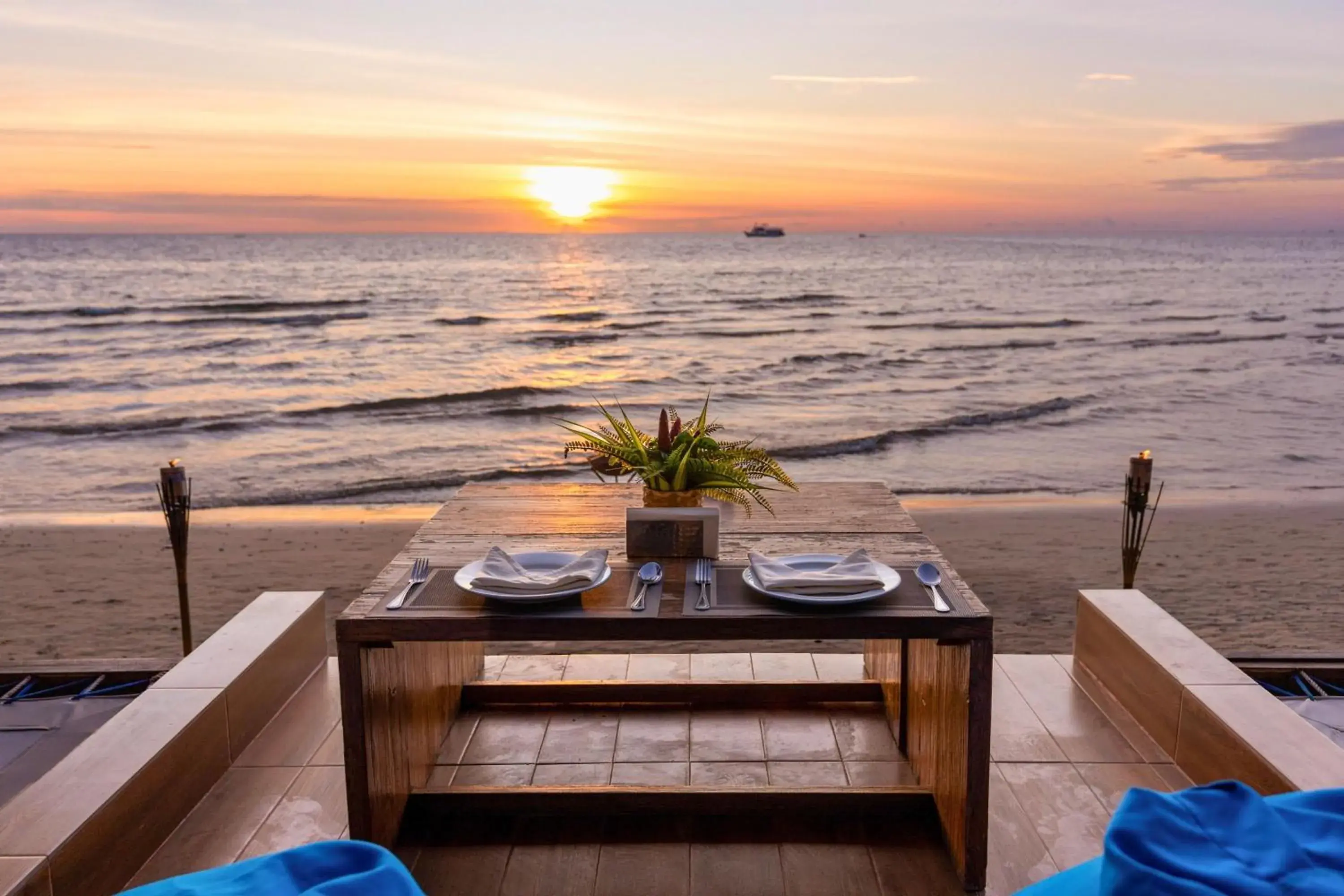 Restaurant/places to eat in Kacha Resort & Spa, Koh Chang Restaurant/places to eat in Kacha Resort & Spa, Koh Chang