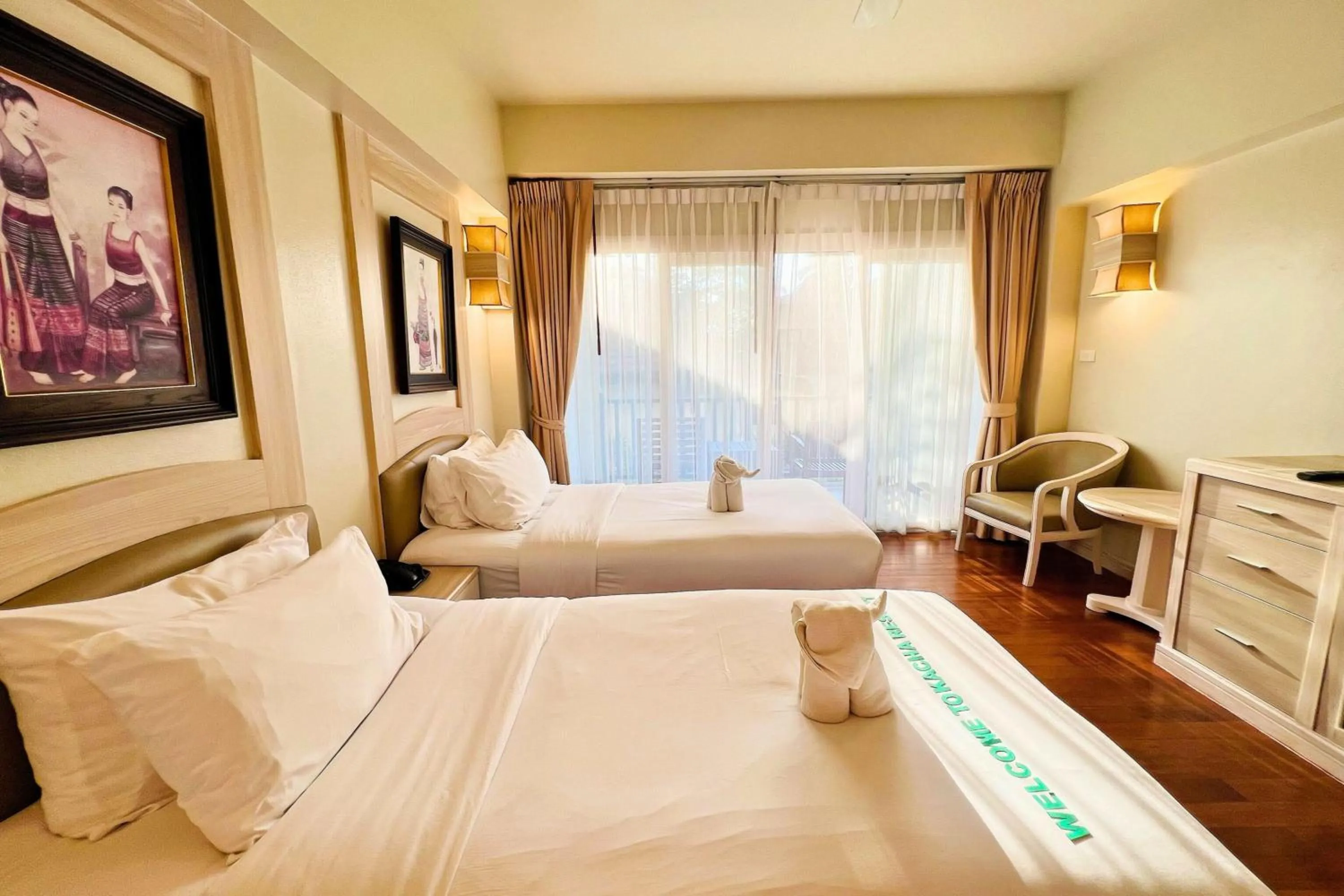 Bed in Kacha Resort & Spa, Koh Chang