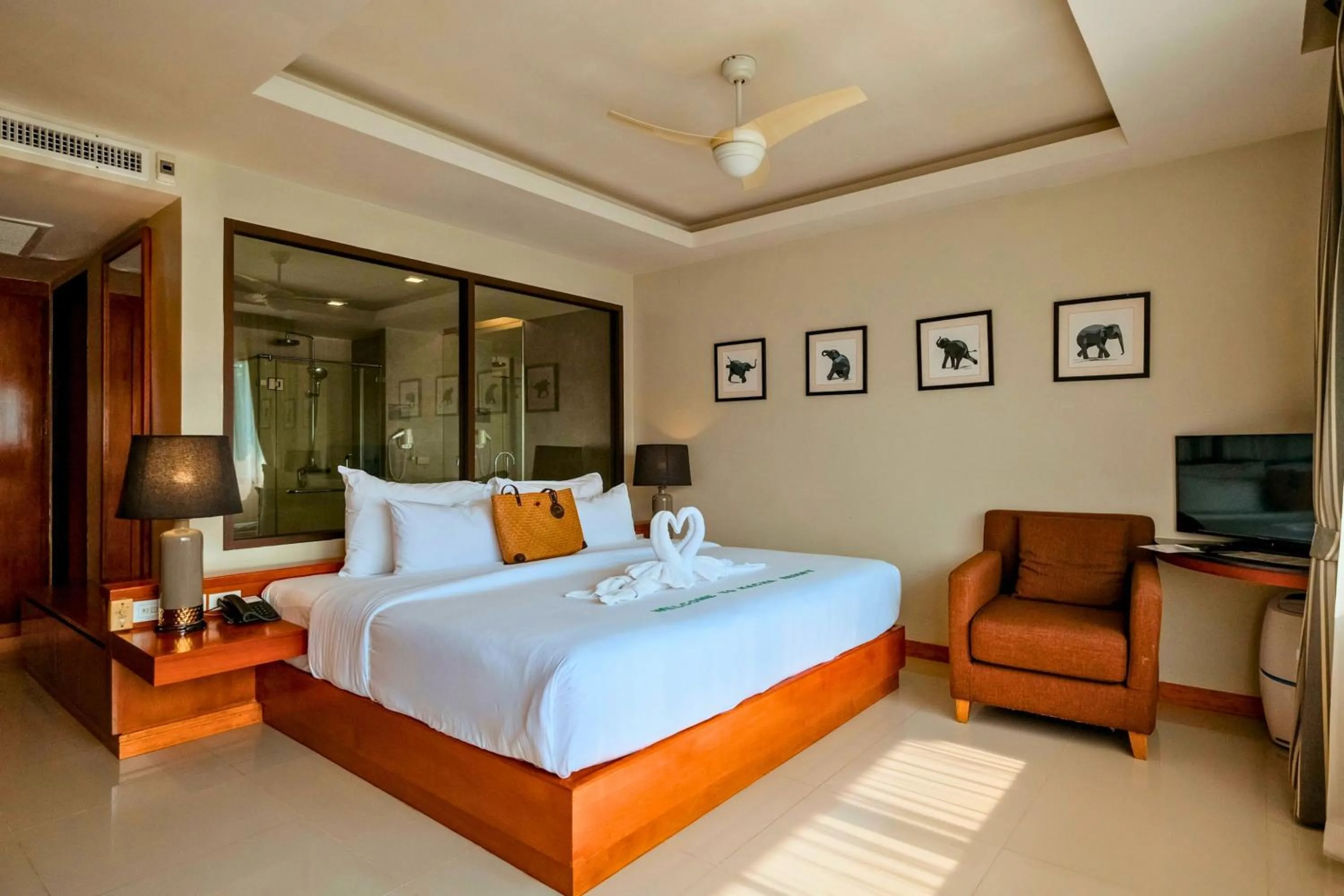 Bed in Kacha Resort & Spa, Koh Chang
