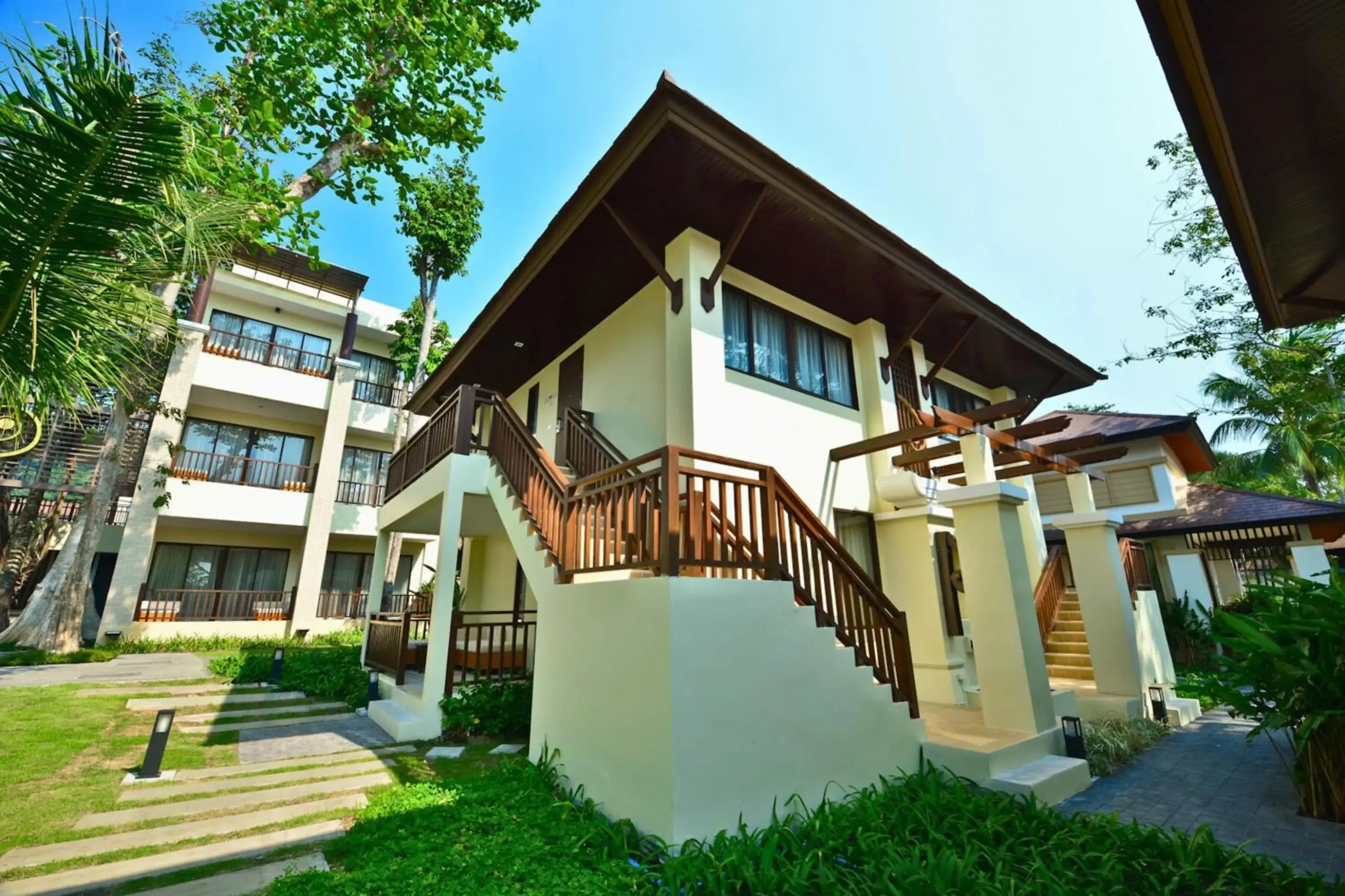 Property building in Kacha Resort & Spa, Koh Chang Property building in Kacha Resort & Spa, Koh Chang