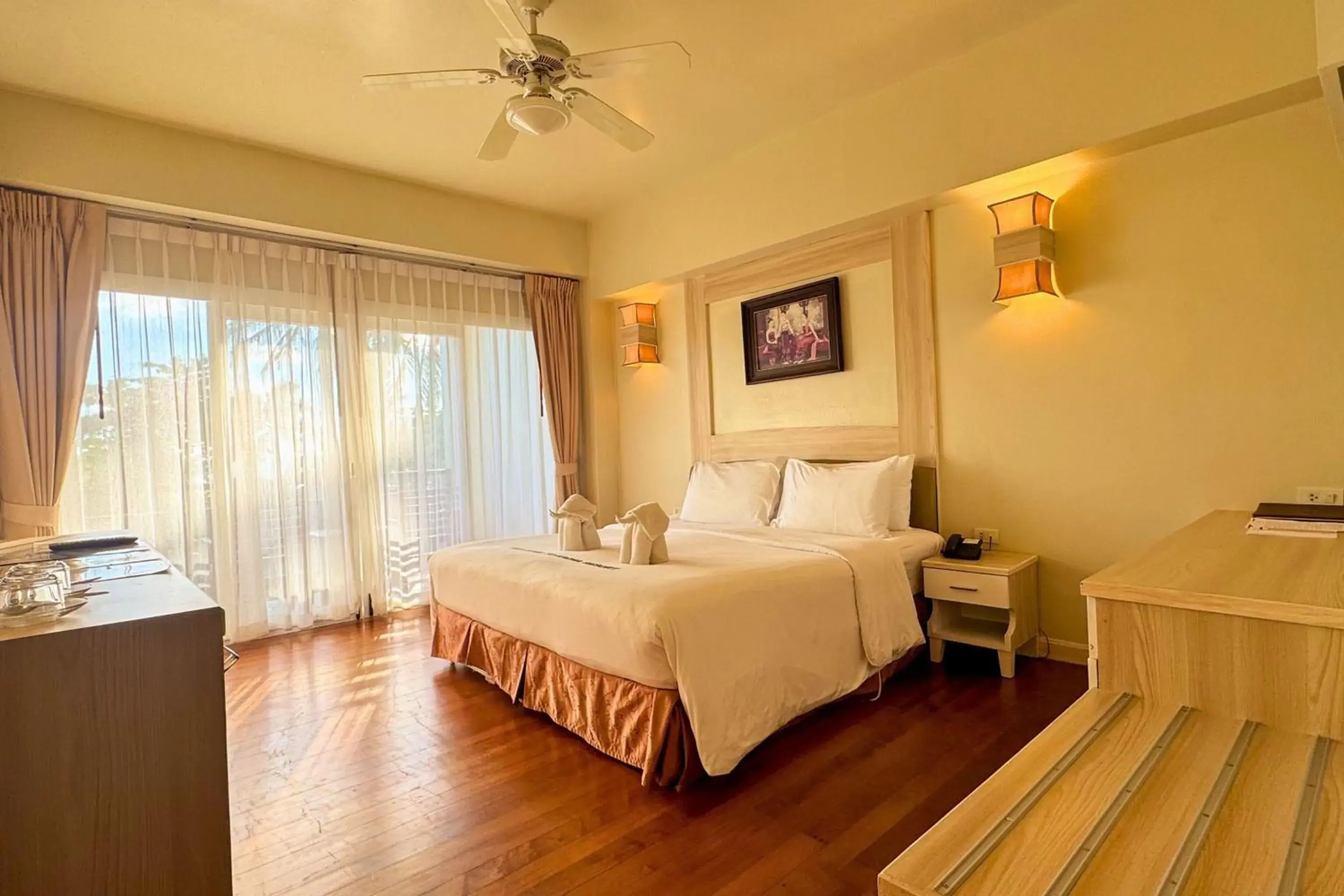 Seaside Deluxe Building in Kacha Resort & Spa, Koh Chang Seaside Deluxe Building in Kacha Resort & Spa, Koh Chang