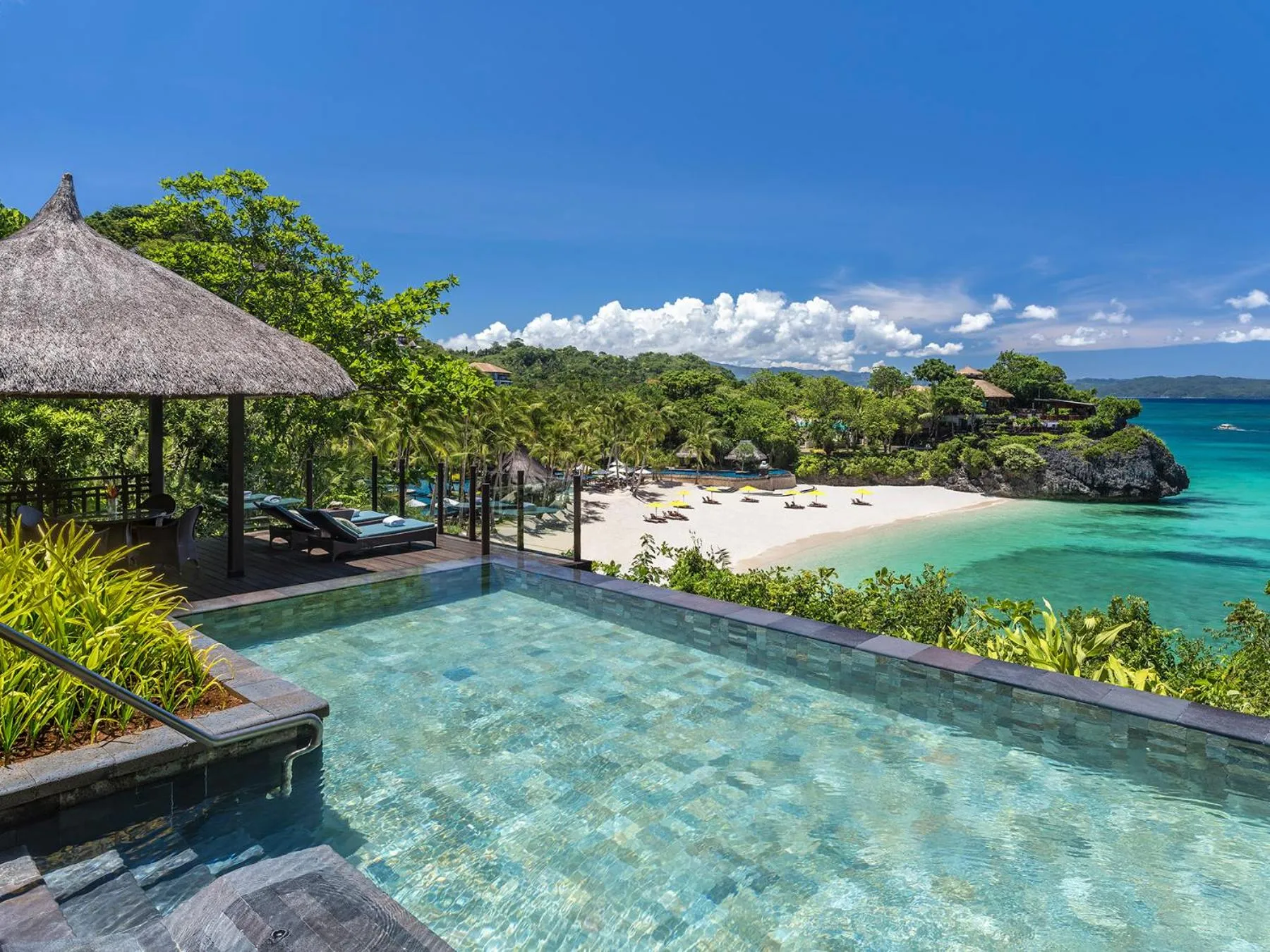 Swimming pool in Shangri-La Boracay