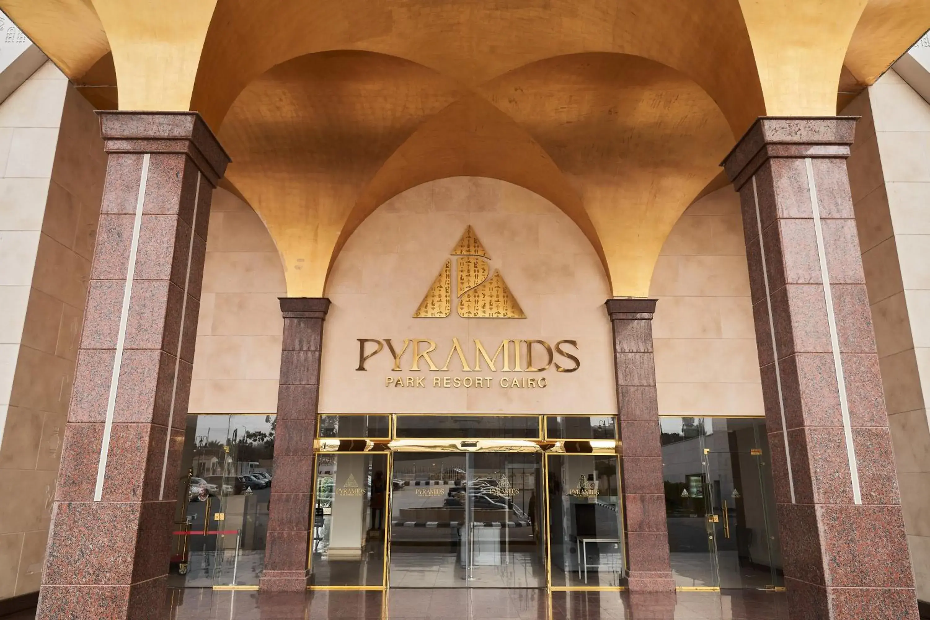 Facade/entrance in Pyramids Park Resort Cairo Facade/entrance in Pyramids Park Resort Cairo