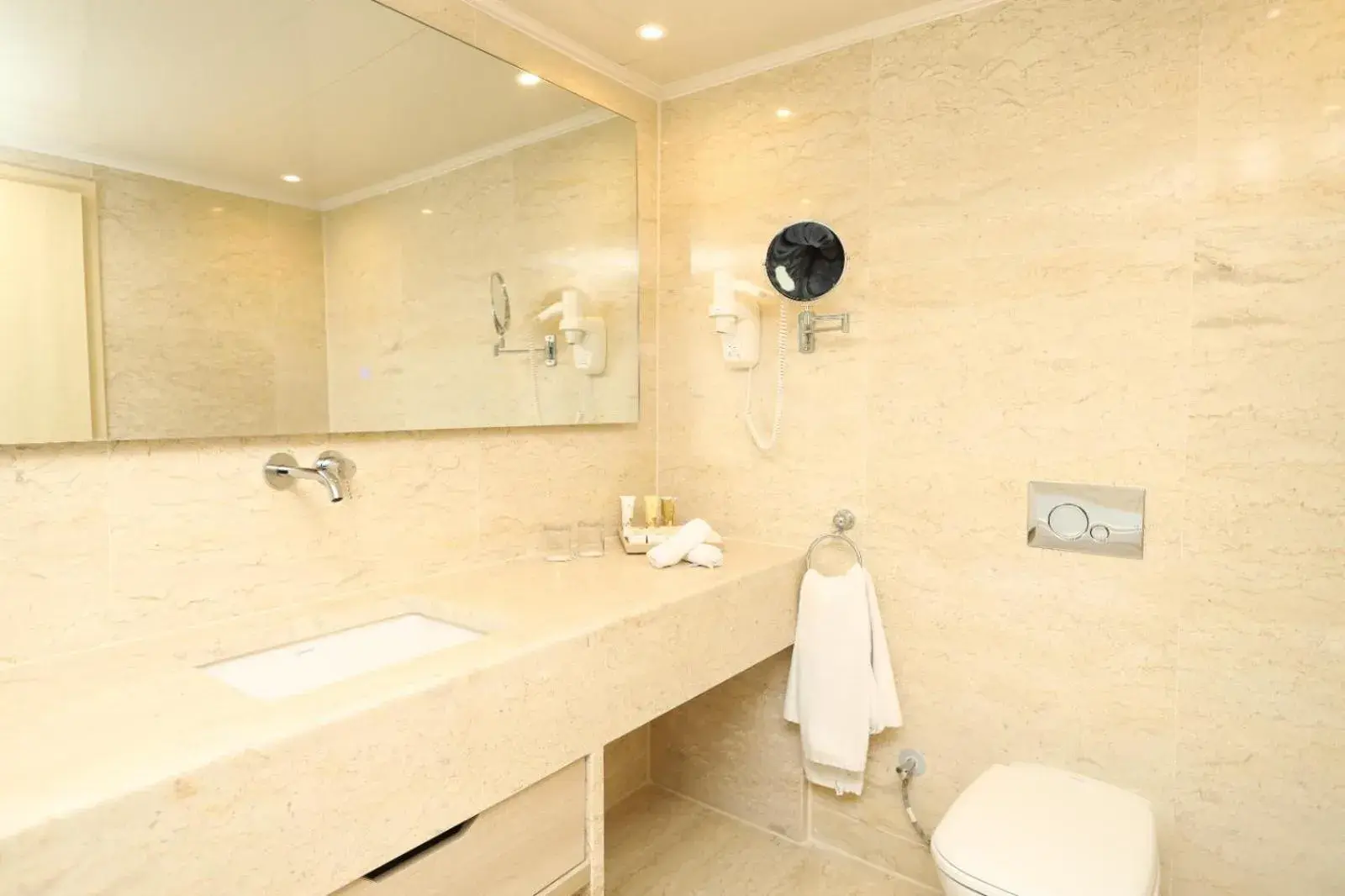 Bathroom in Pyramids Park Resort Cairo Bathroom in Pyramids Park Resort Cairo