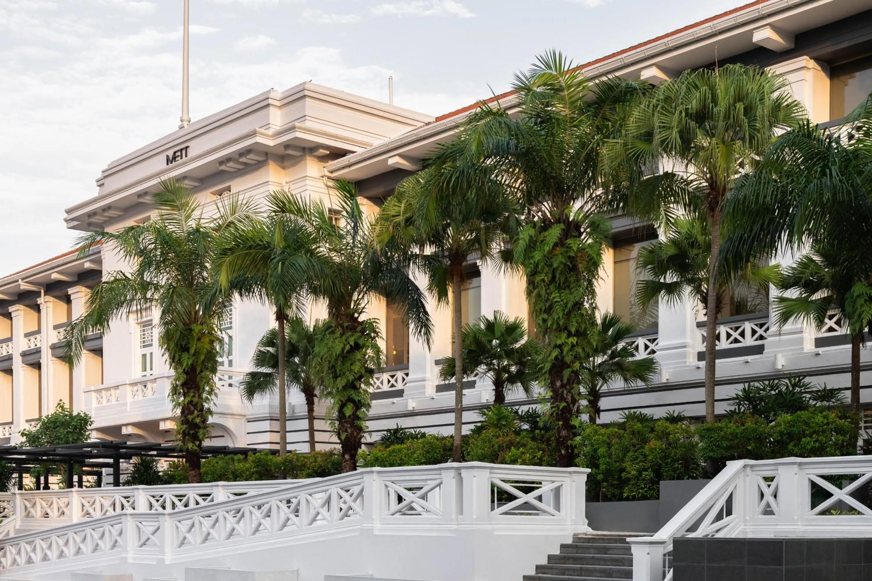 Property building in METT Singapore