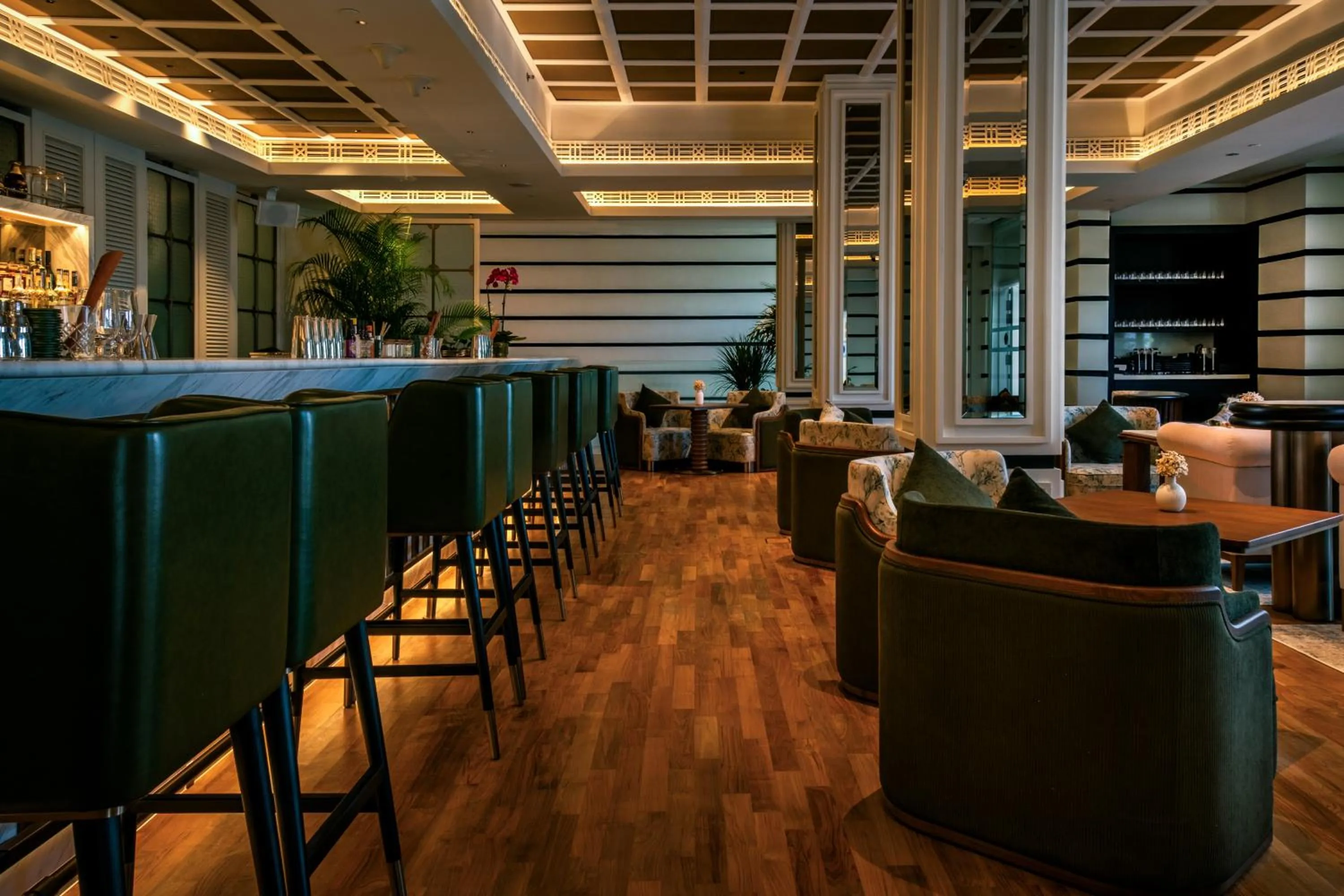 Restaurant/places to eat in METT Singapore