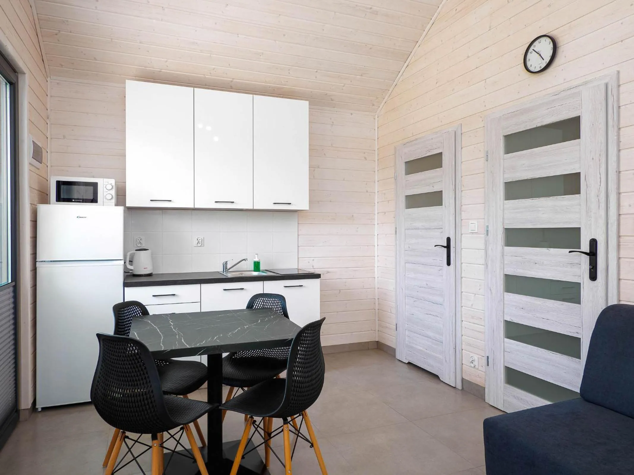 Kitchen or kitchenette in Domki Alan Jarosławiec