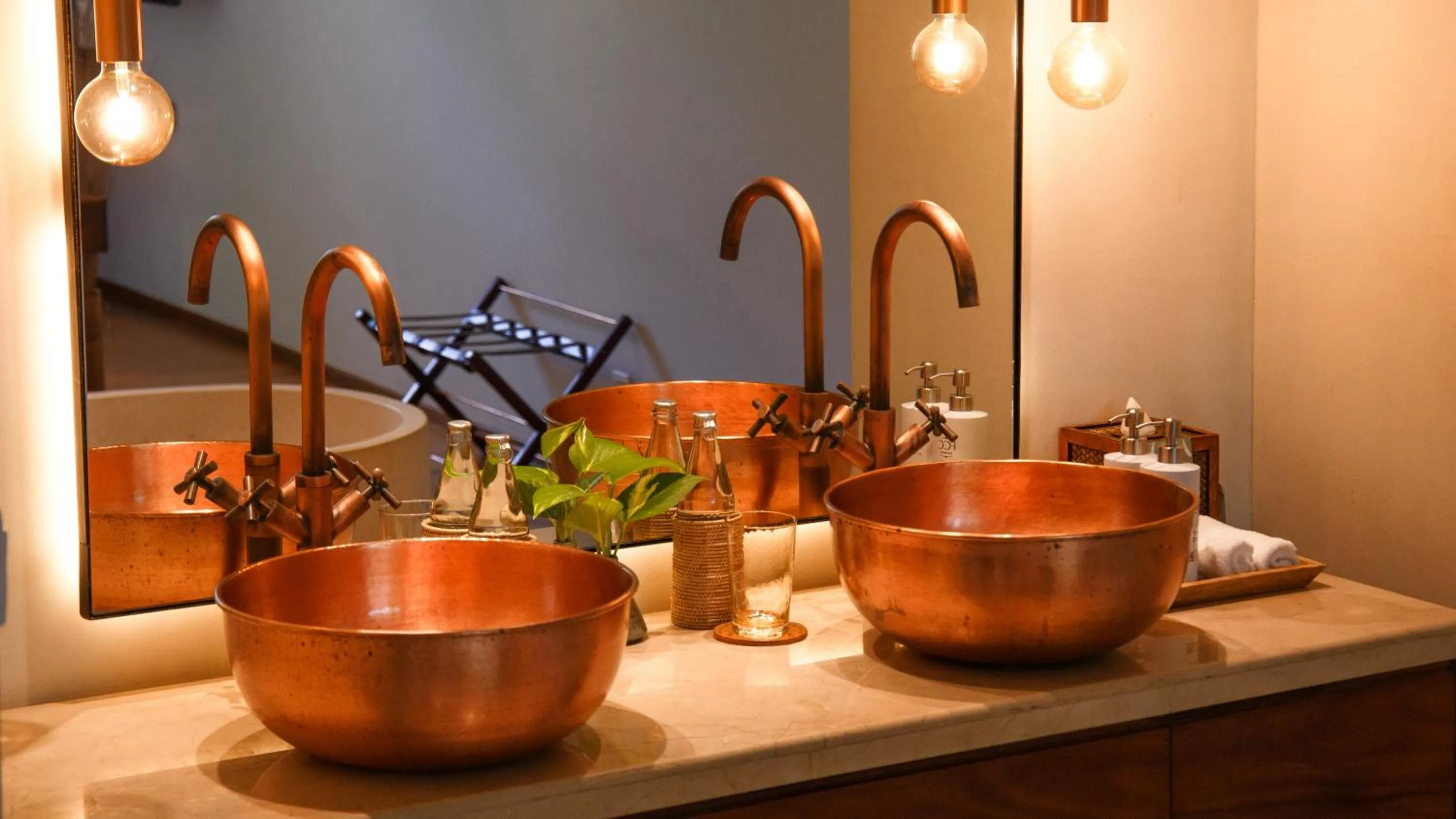 Bathroom in FCC Angkor by Avani