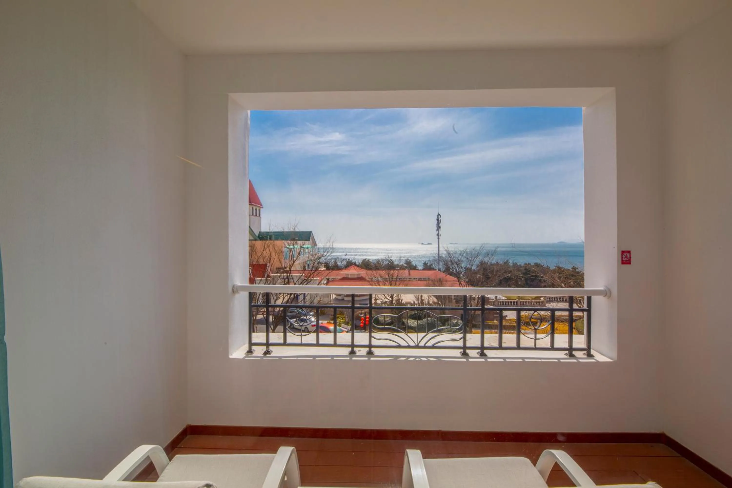 Qingdao Seaview Garden Hotel