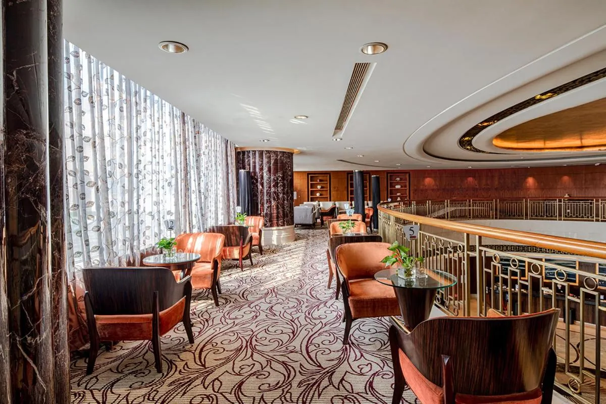 Qingdao Seaview Garden Hotel