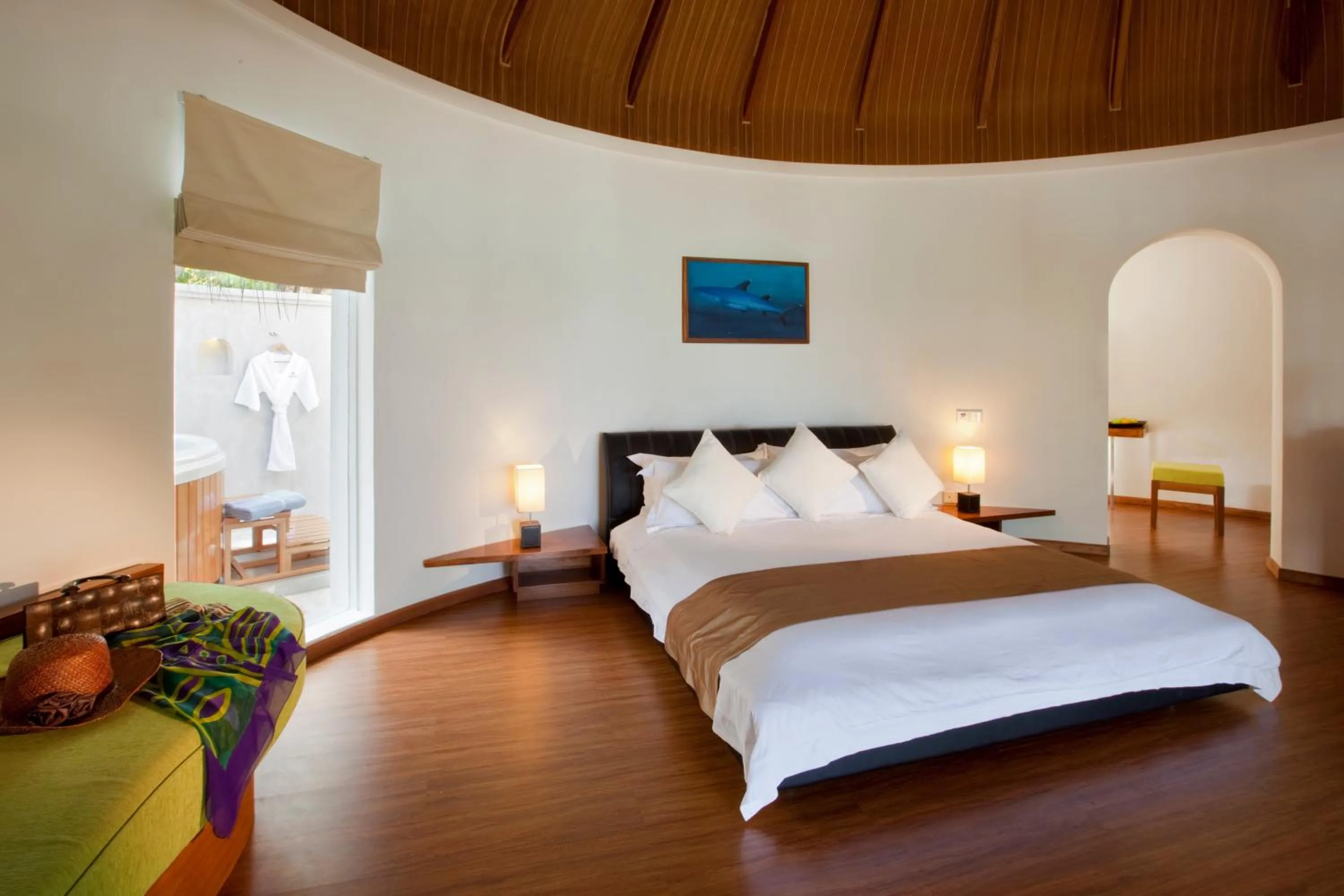 Bed in Kuramathi Maldives