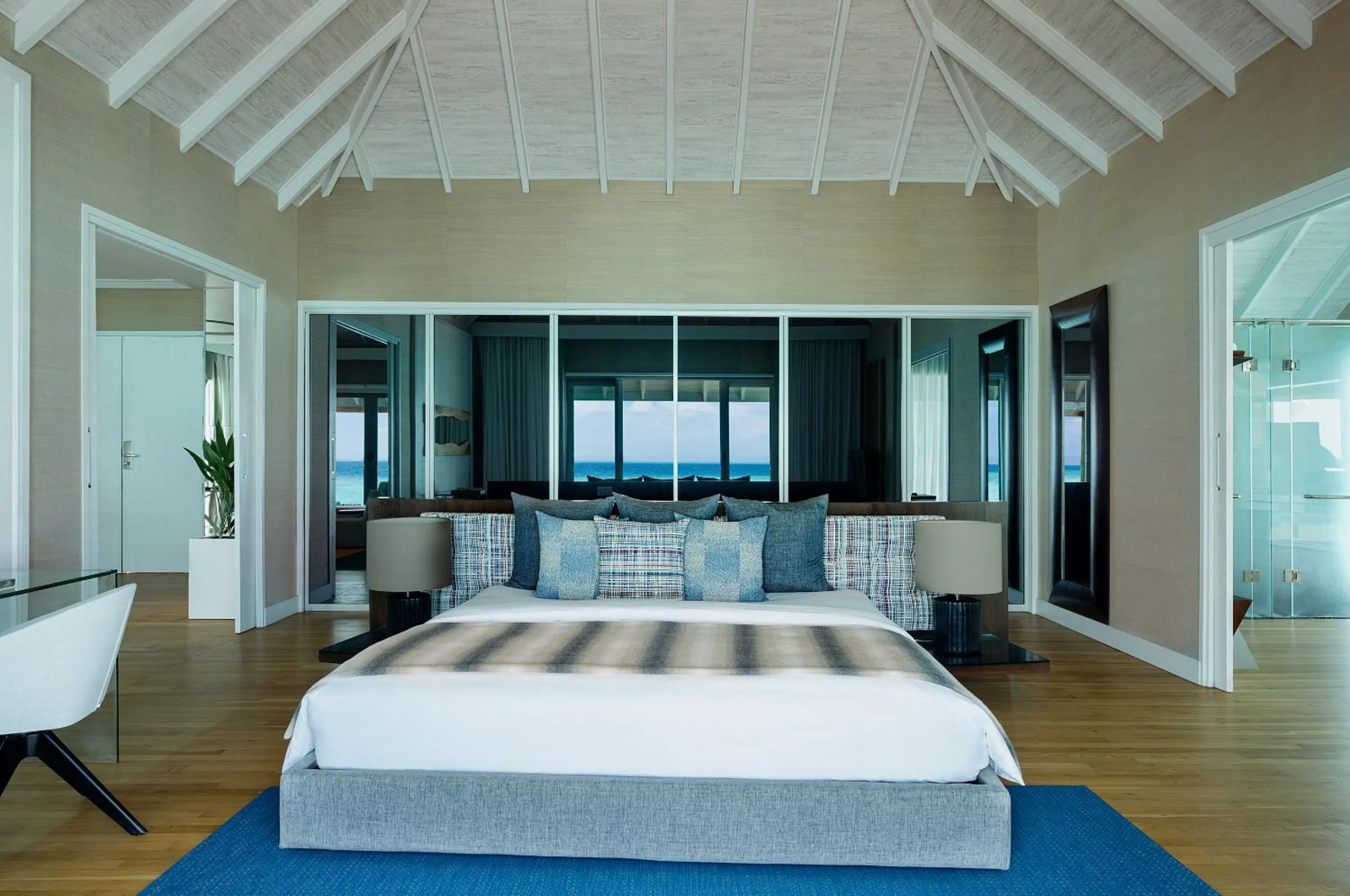 Bed in Velassaru Maldives