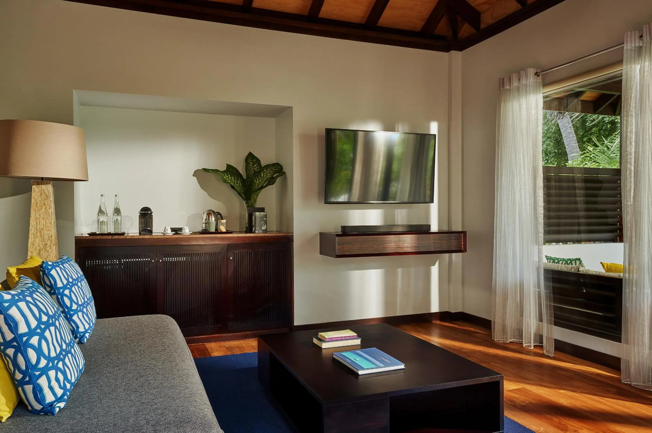 Seating area in Velassaru Maldives