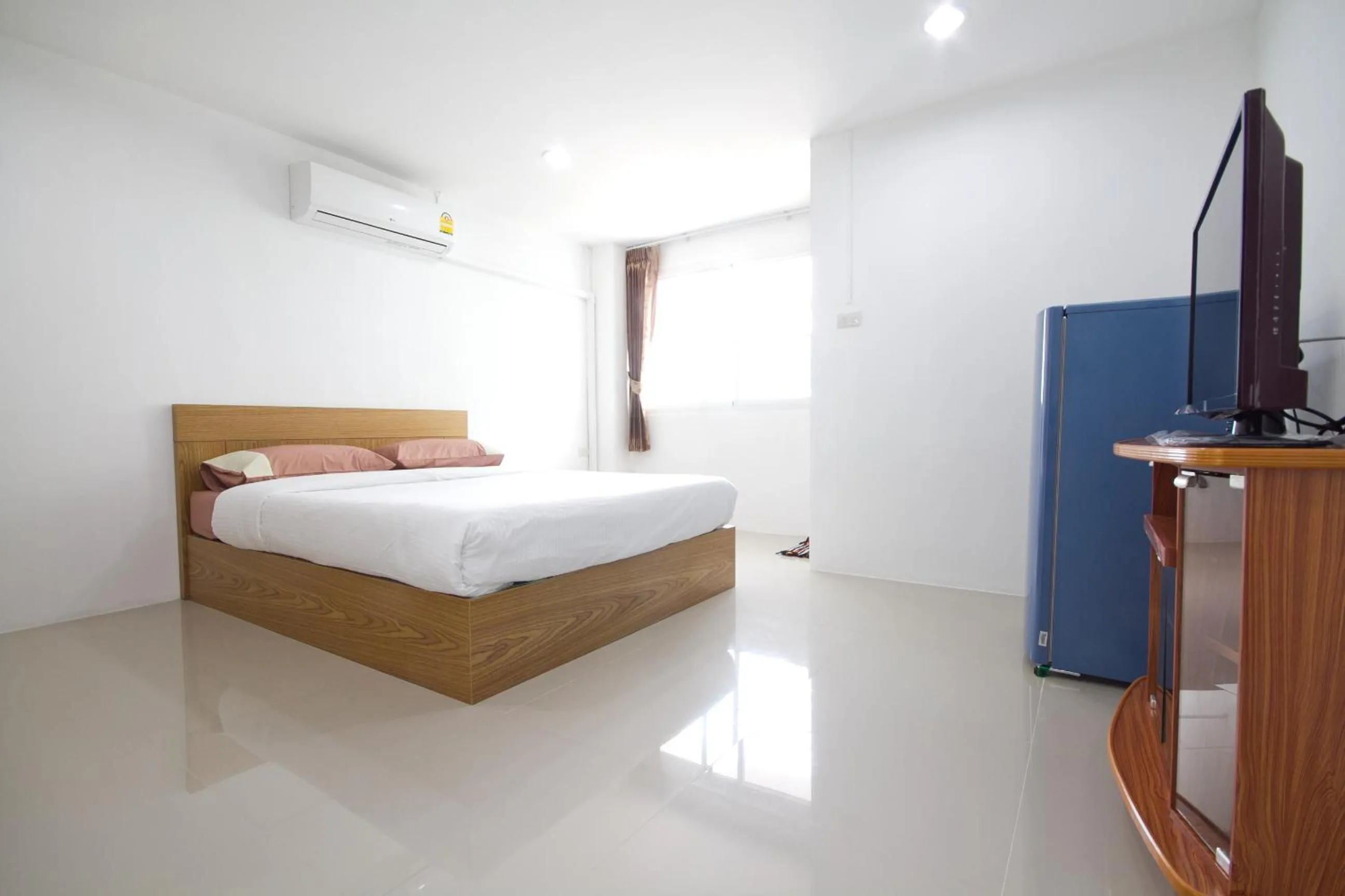 Bed in Chamnan Residence