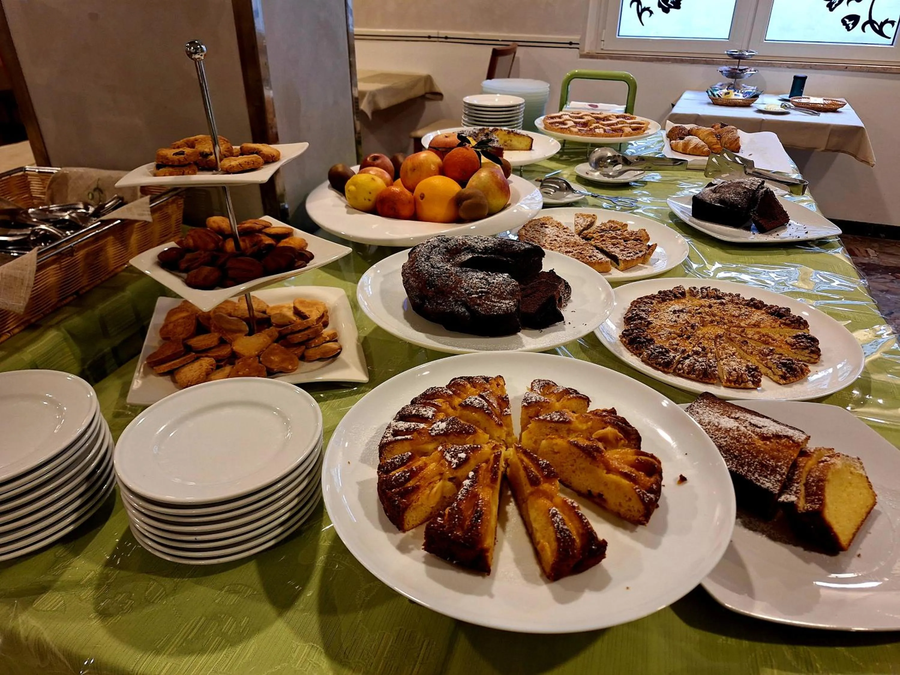 Food and drinks in Hotel Erika