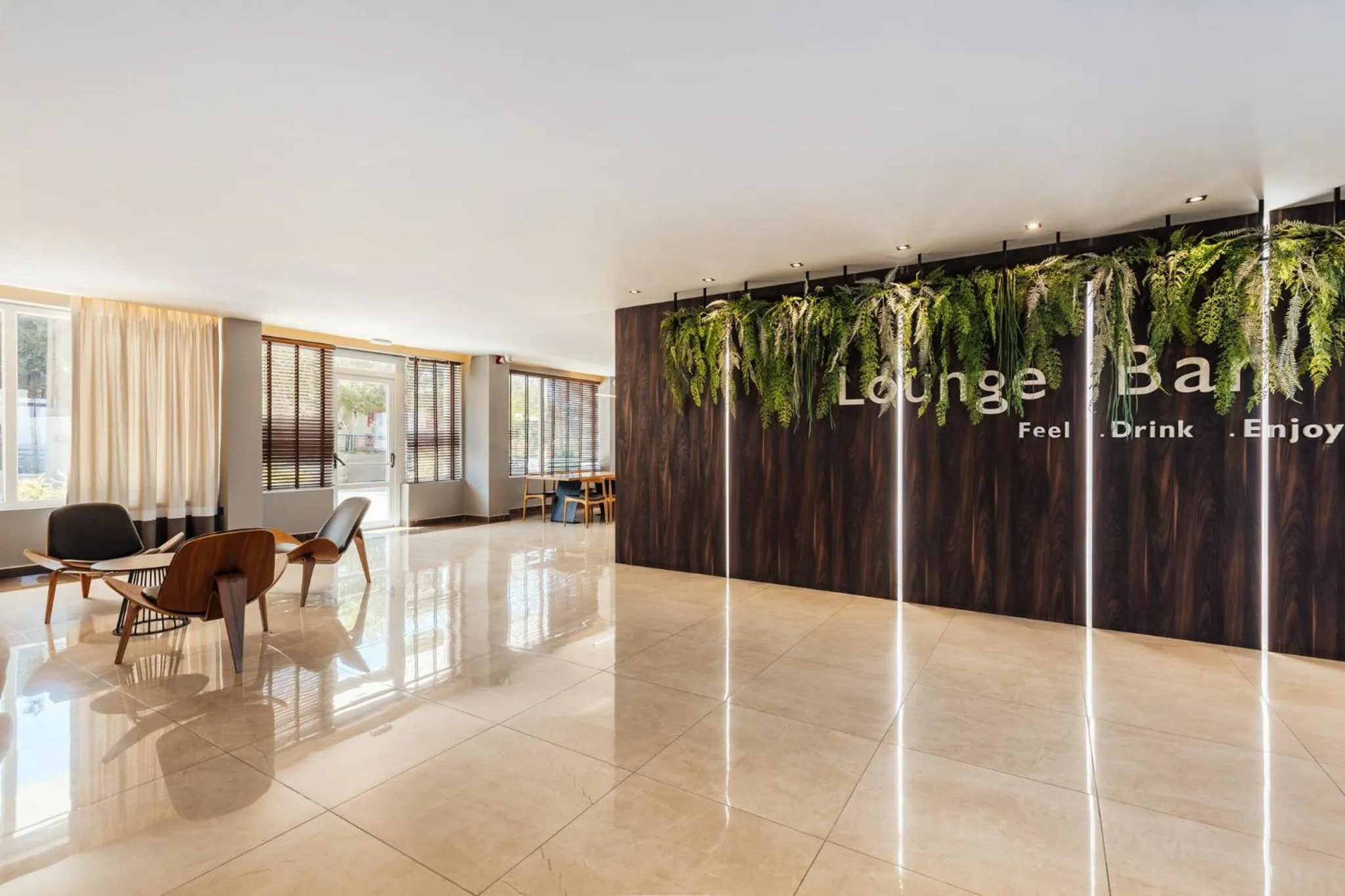 Lounge or bar in Alexandra Beach Resort & Spa