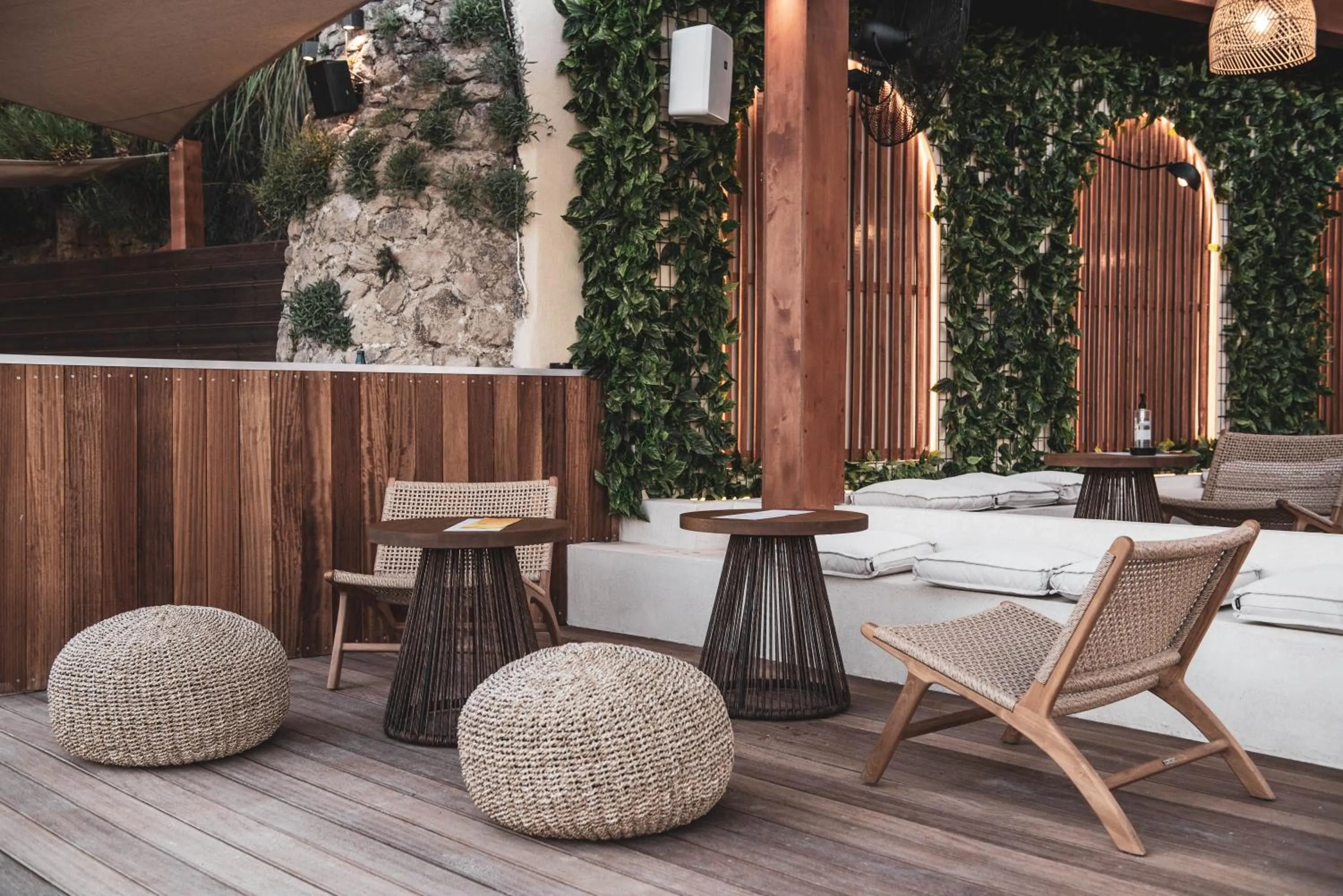 Restaurant/places to eat in Alexandra Beach Resort & Spa