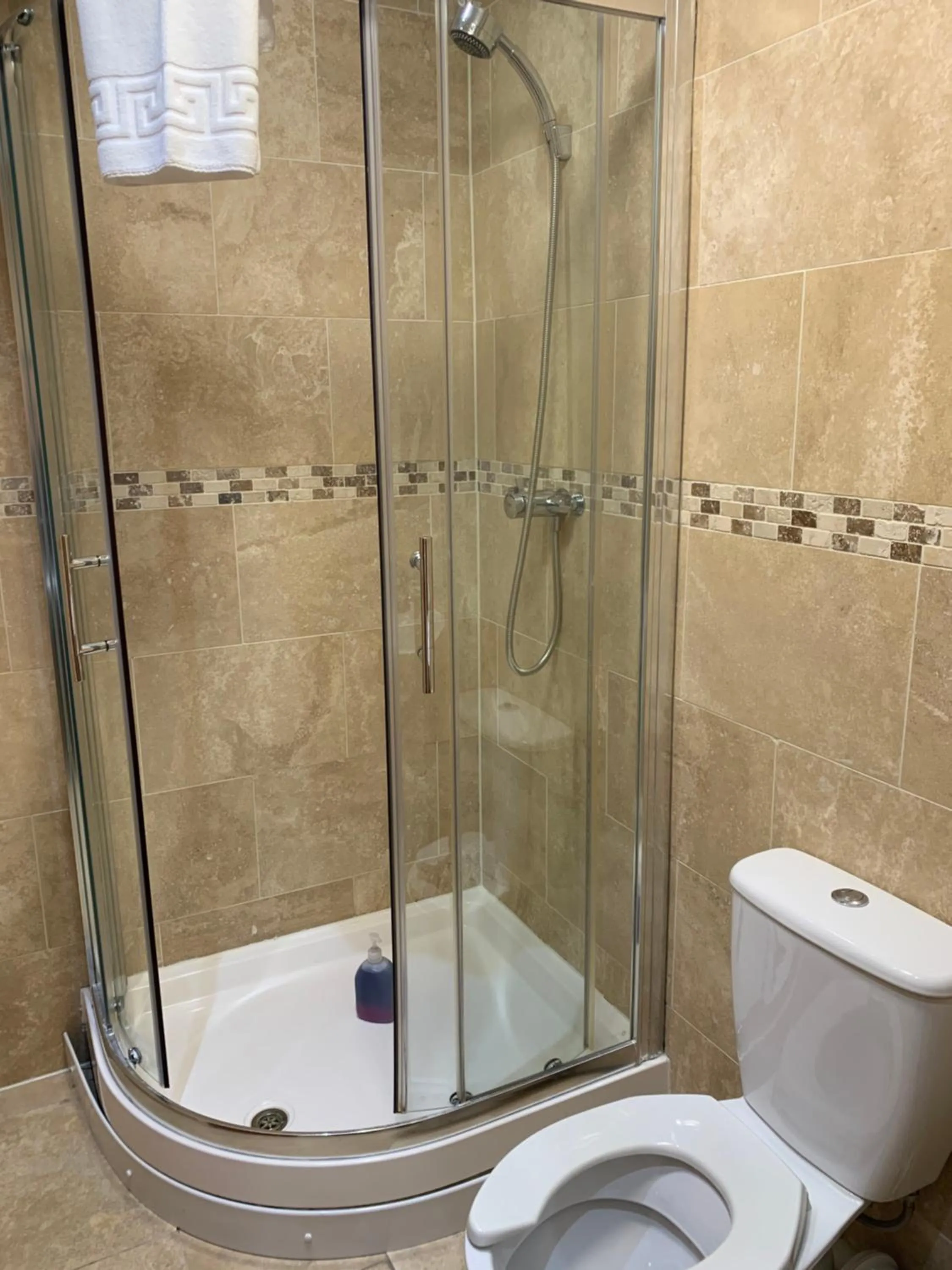 Shower in New Union ADULTS ONLY