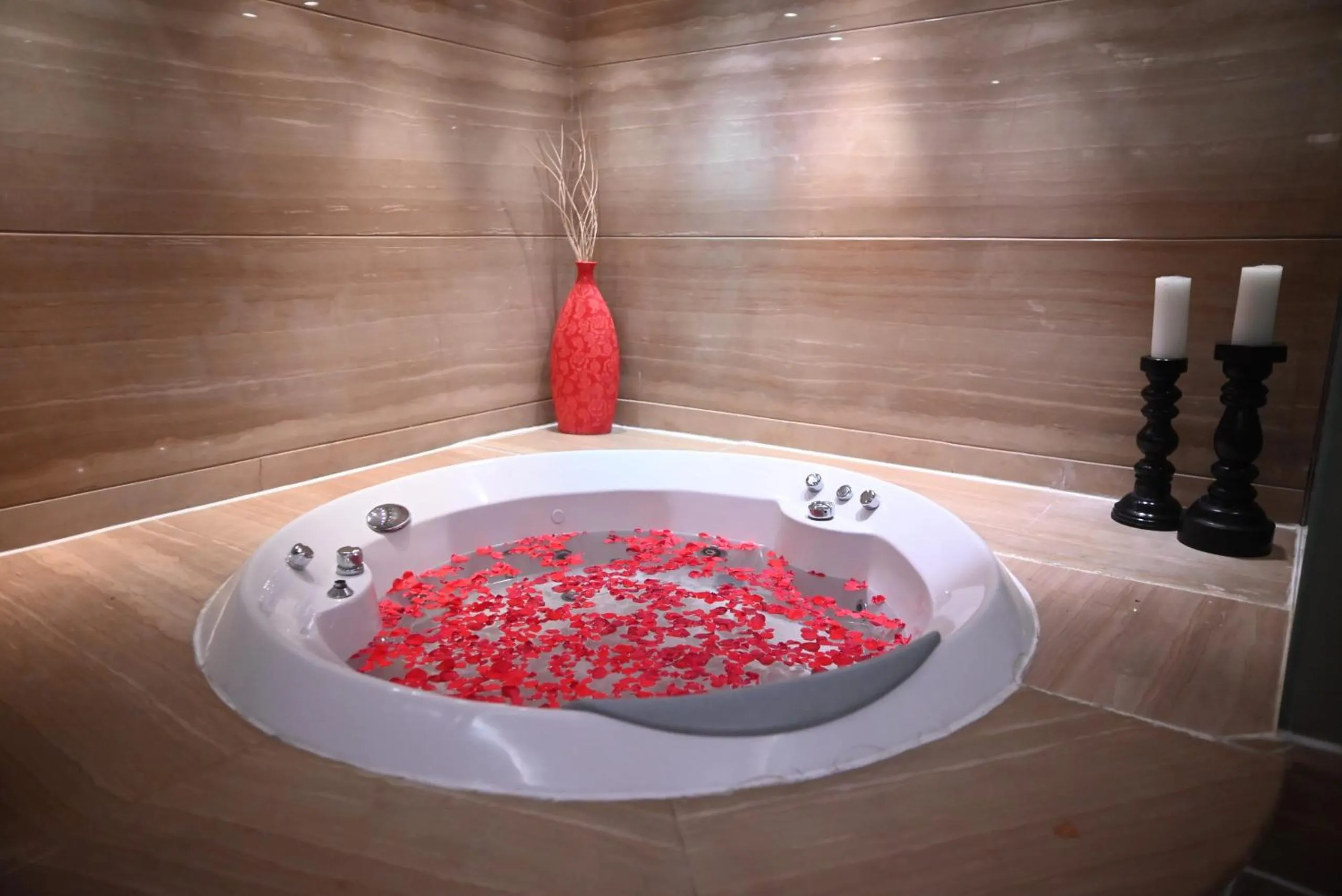 Spa and wellness centre/facilities in The Park Kolkata