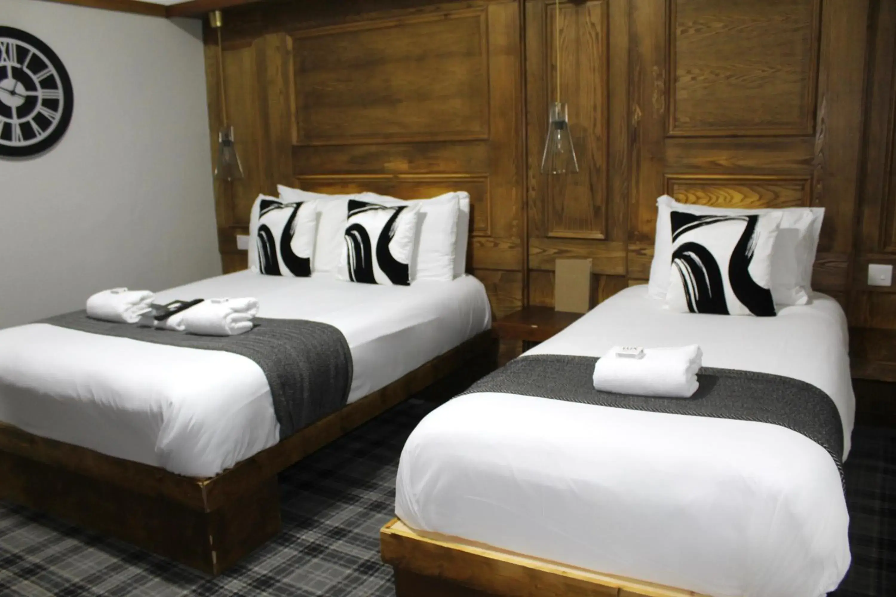 Bed in Mitre Hotel Manchester City Centre Bed in Mitre Hotel Manchester City Centre