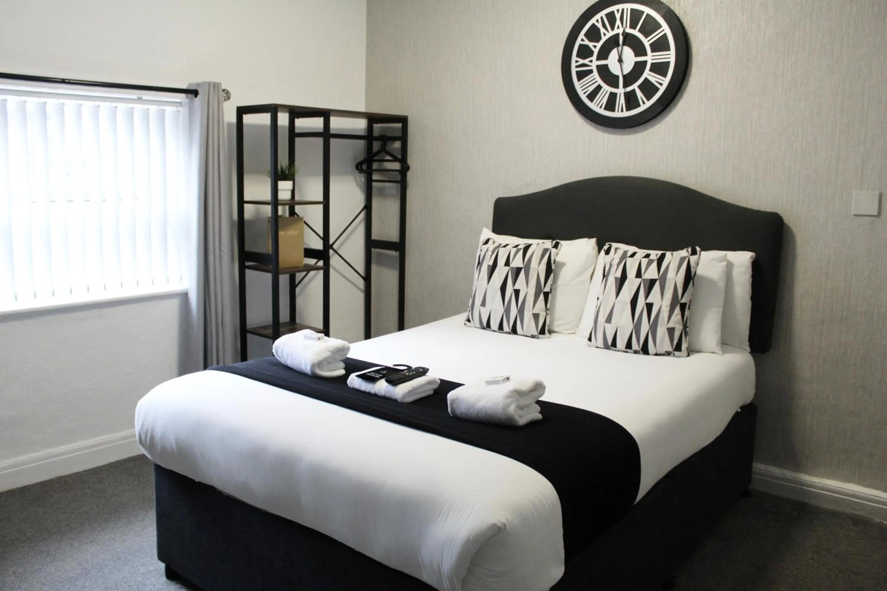 Bed in Mitre Hotel Manchester City Centre