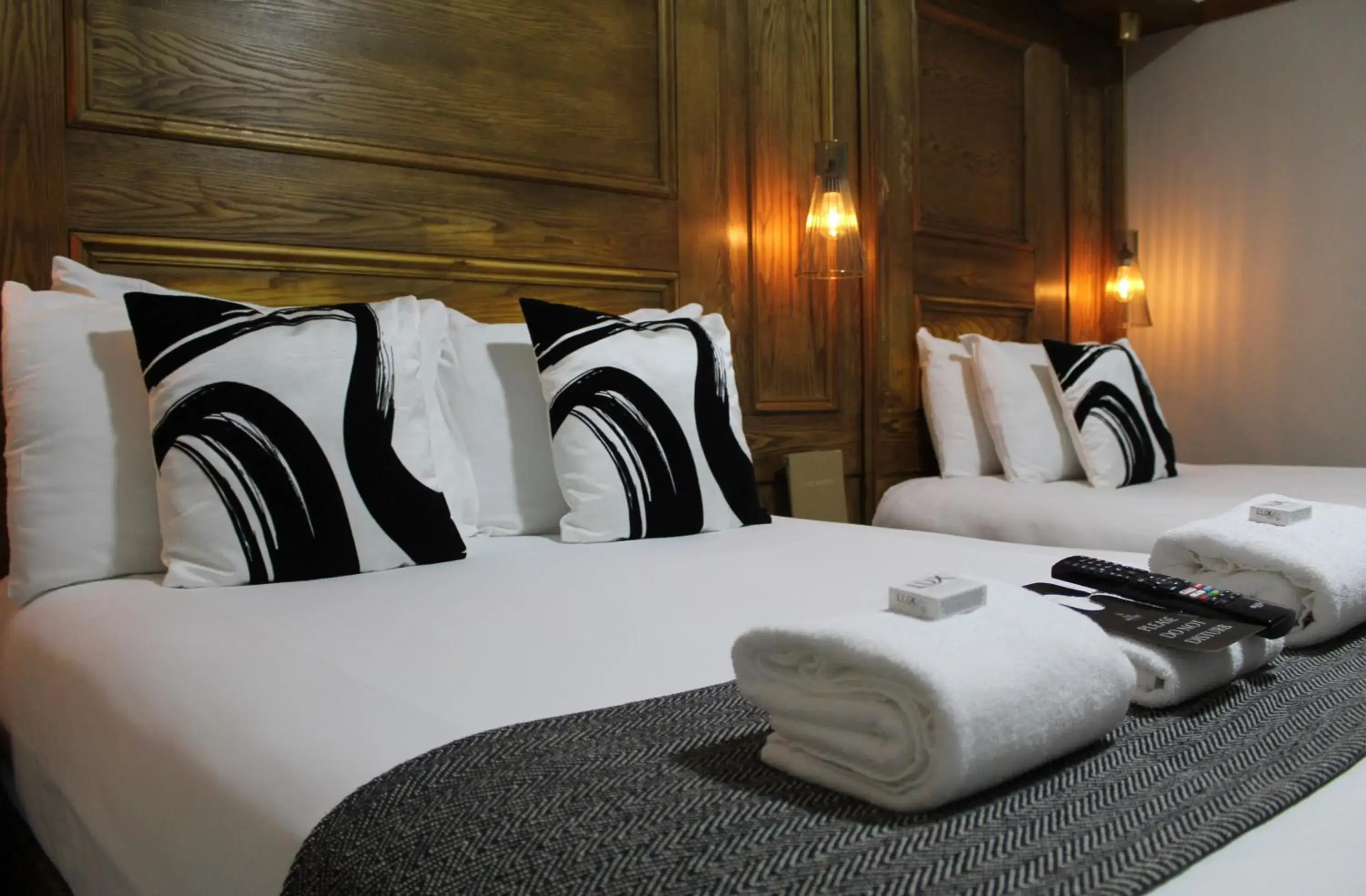 Bed in Mitre Hotel Manchester City Centre Bed in Mitre Hotel Manchester City Centre