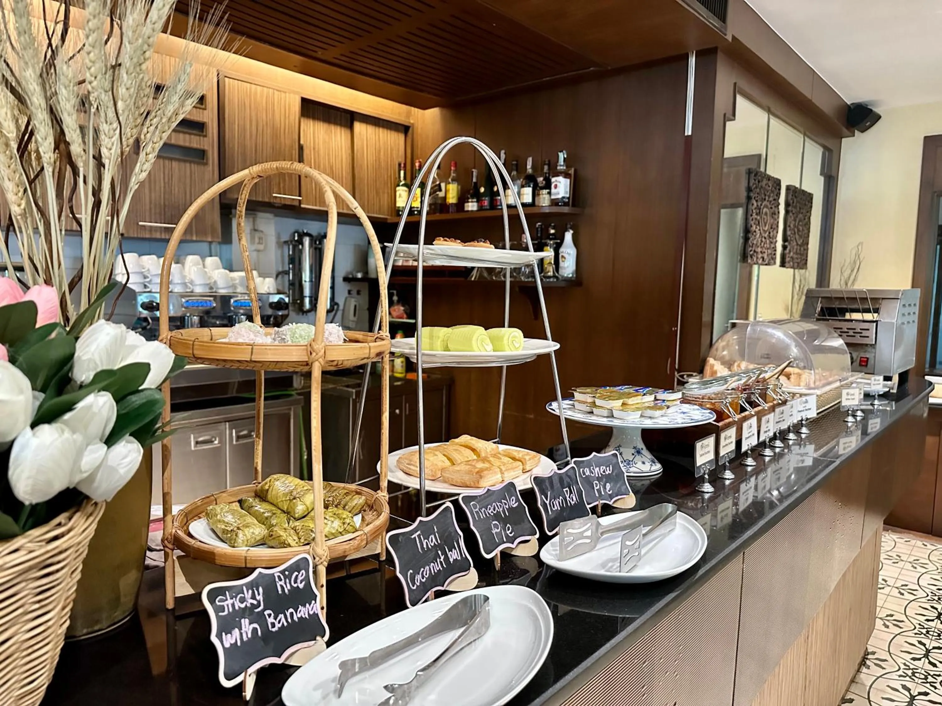 Breakfast in The Rim Chiang Mai