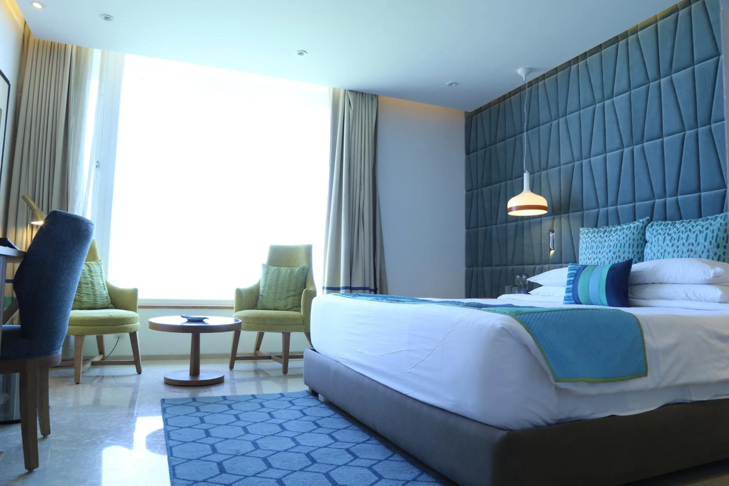 Photo of the whole room, Bed in The Park Visakhapatnam