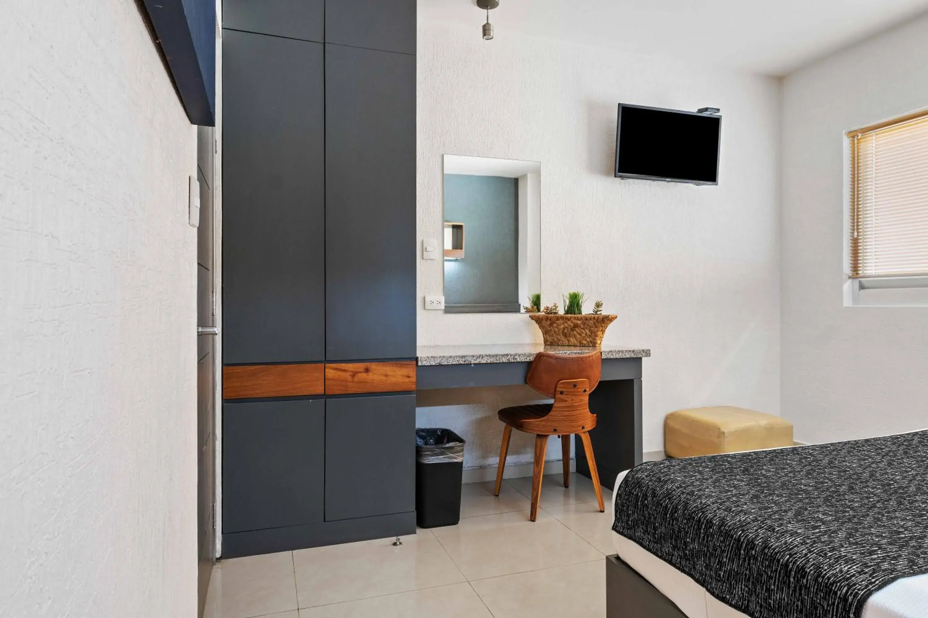 Suite con cocina y sala in Homesuites Zaragoza Suite con cocina y sala in Homesuites Zaragoza