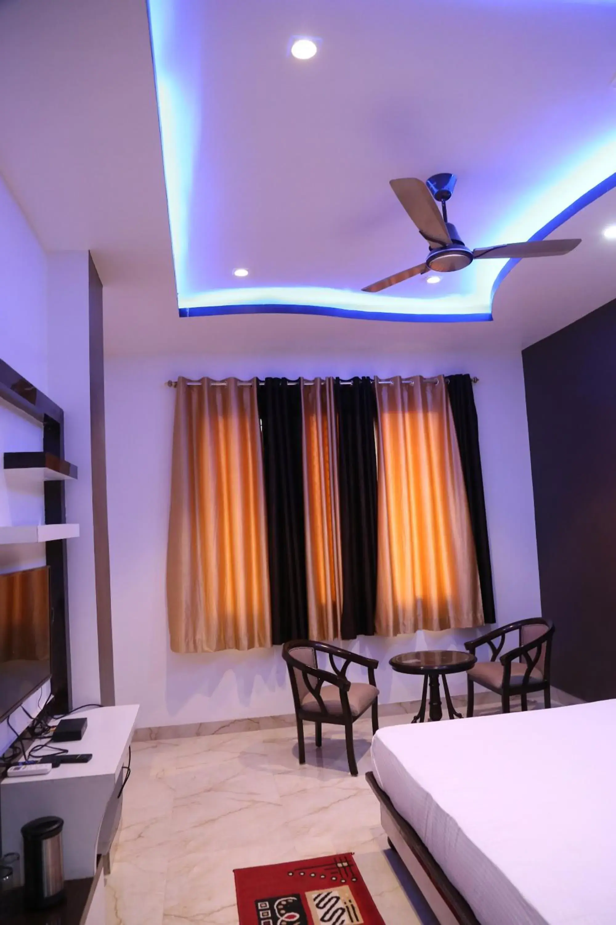 Bed in Hotel Dhanraj Palace Bed in Hotel Dhanraj Palace