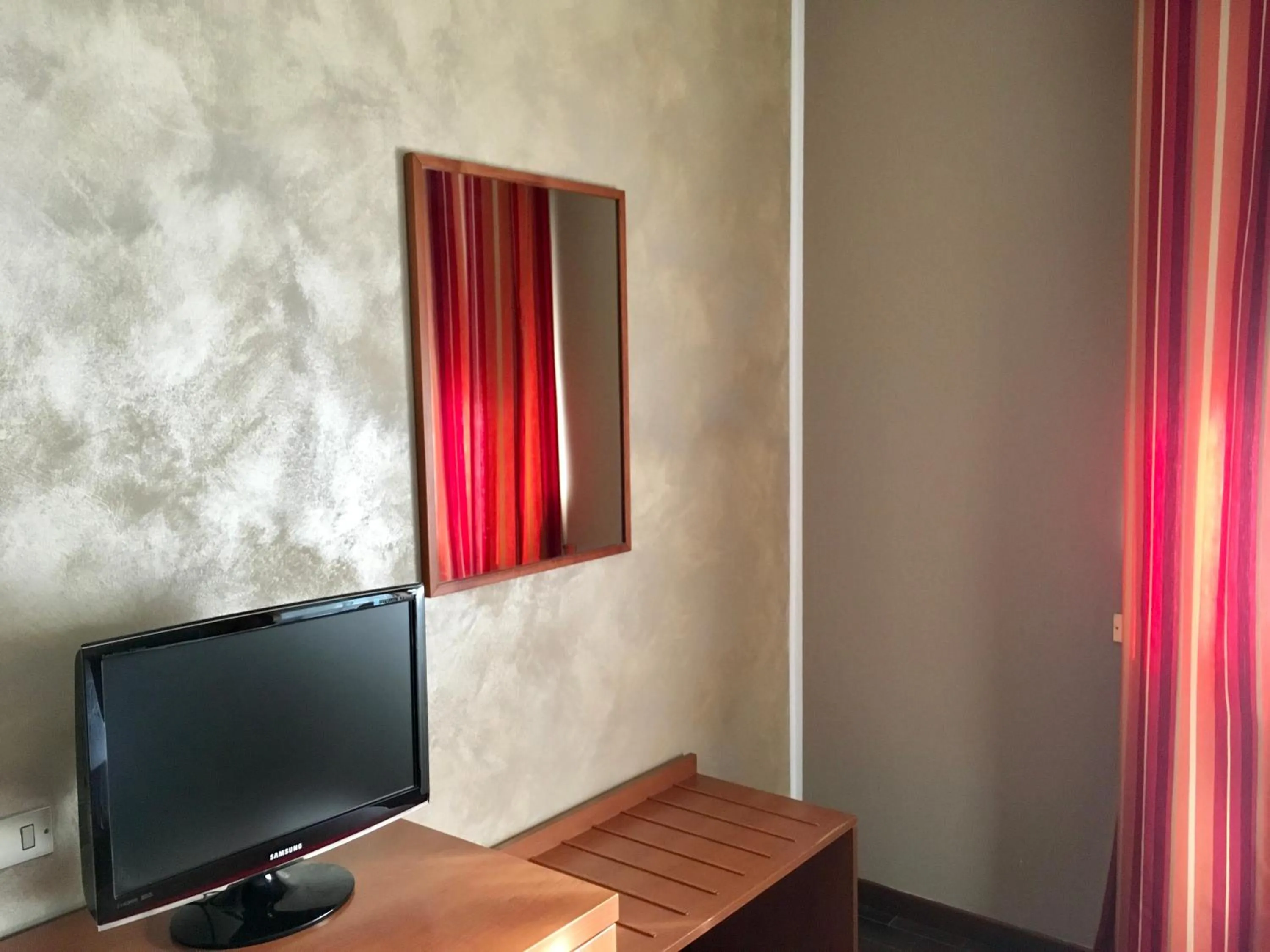 Shower in Hotel Forum