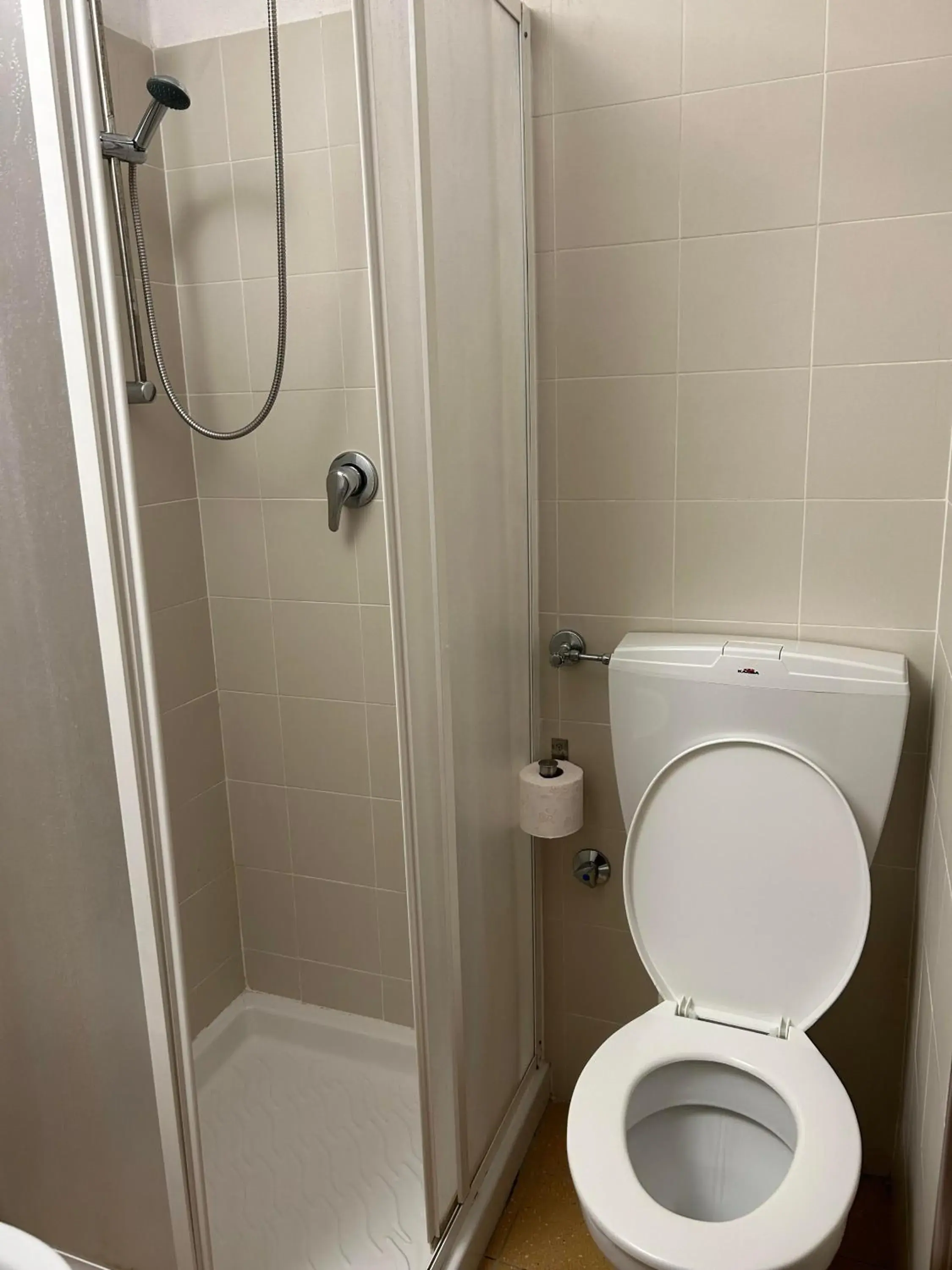 Triple Room in Foresteria La Rubbianetta Triple Room in Foresteria La Rubbianetta