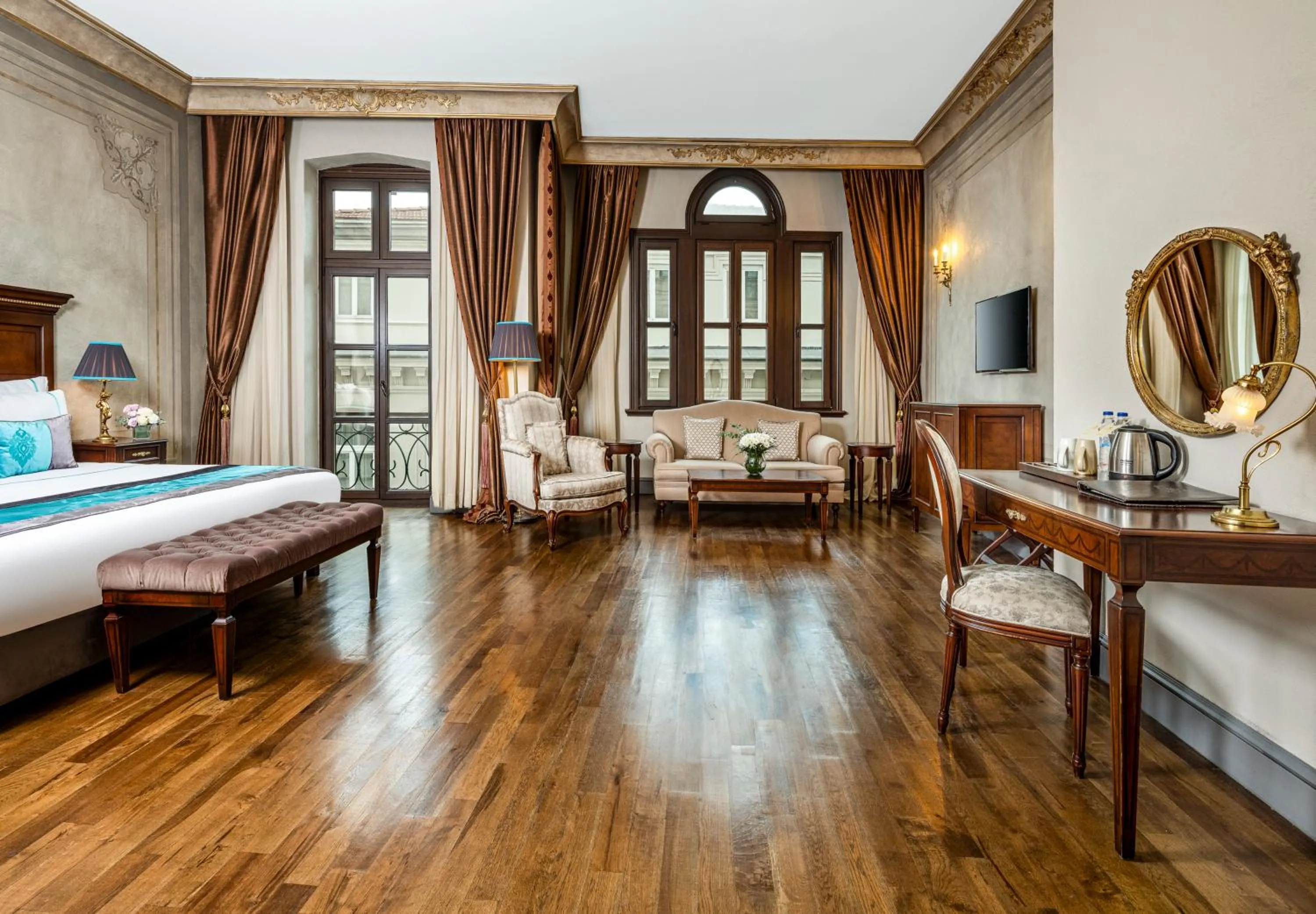 Bed in Palazzo Donizetti Hotel - Special Class