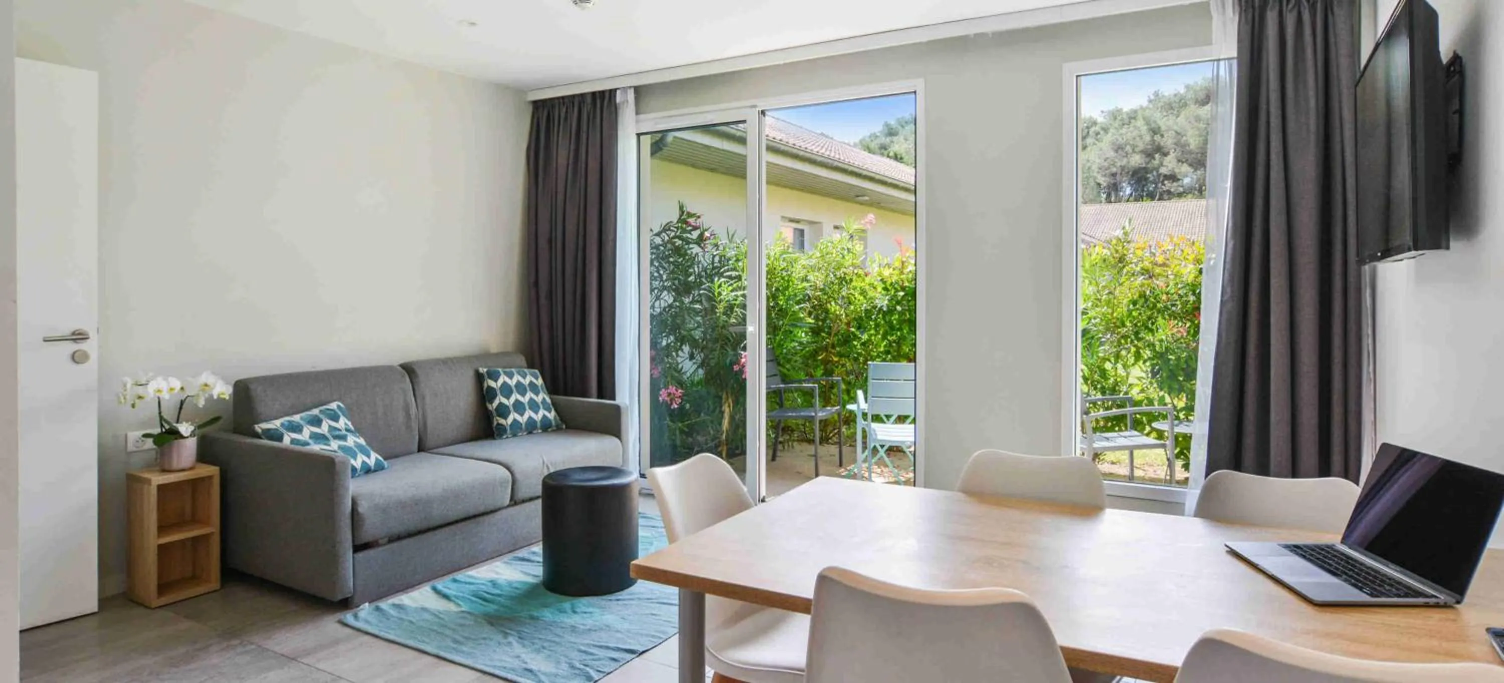 Living room in Kyriad Résidence Cabriès - Plan de Campagne