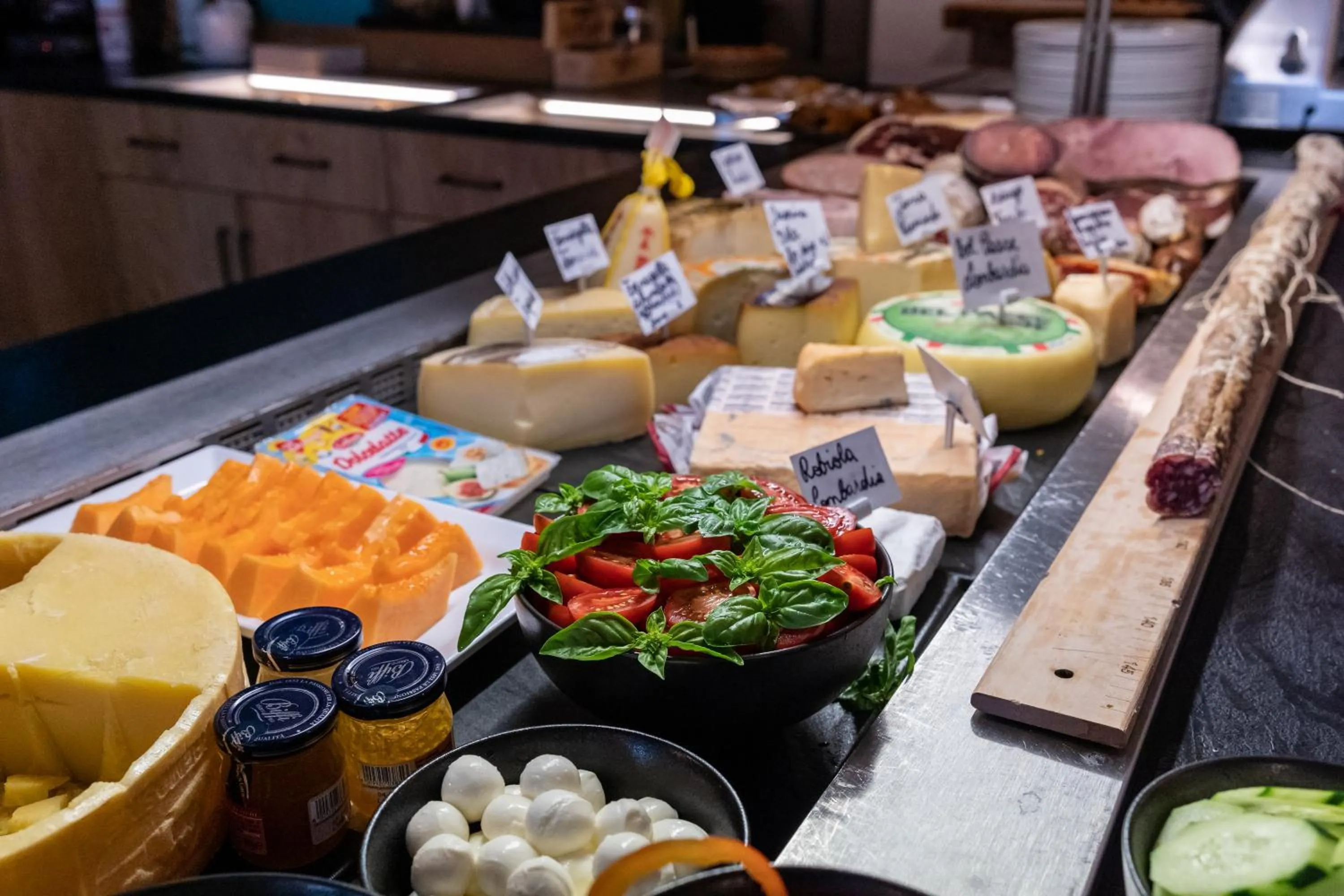 Food in Hotel Limone