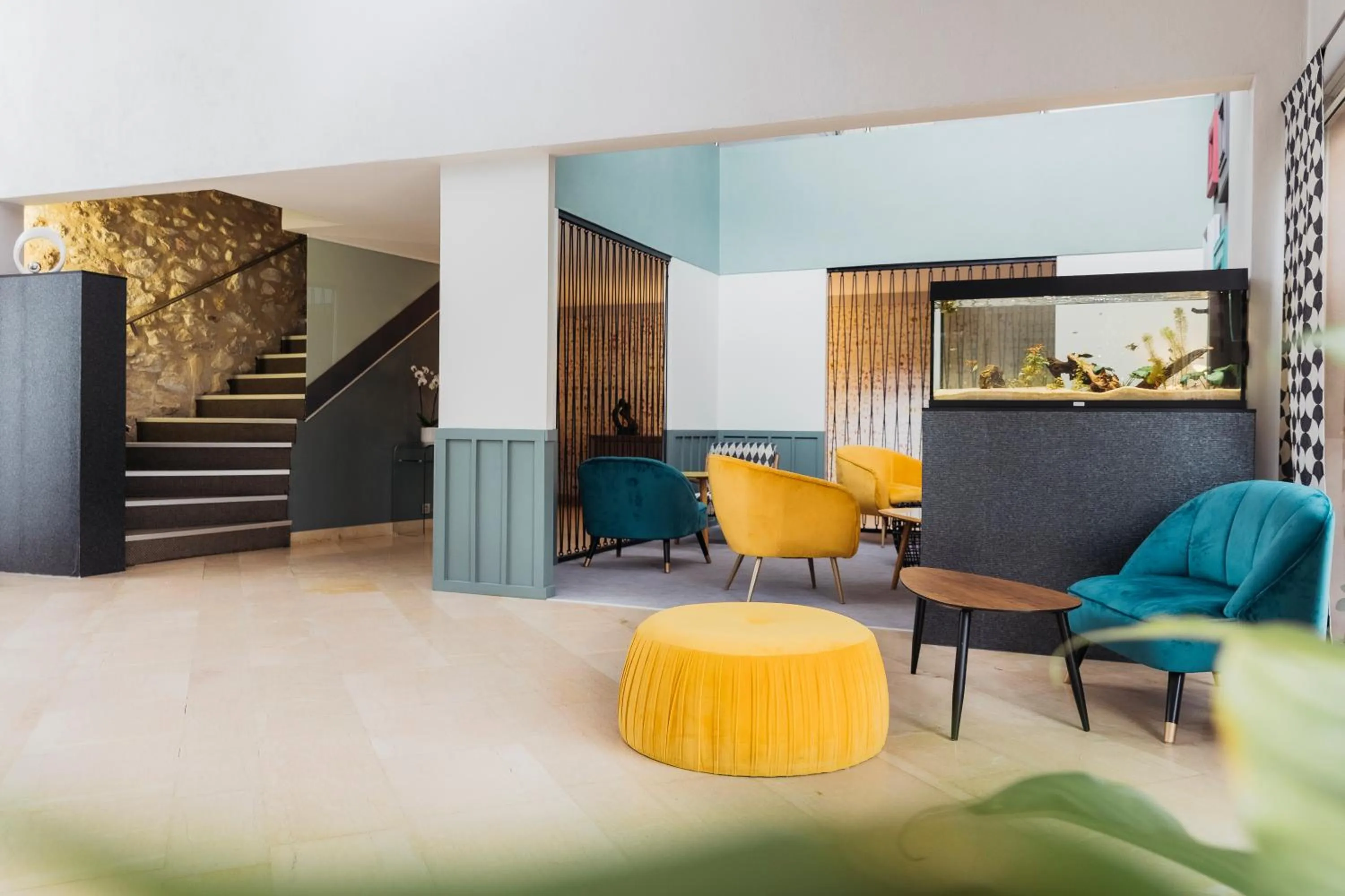 Seating area in Le Carré d'Alethius Logis Hôtel-Restaurant Gastronomique