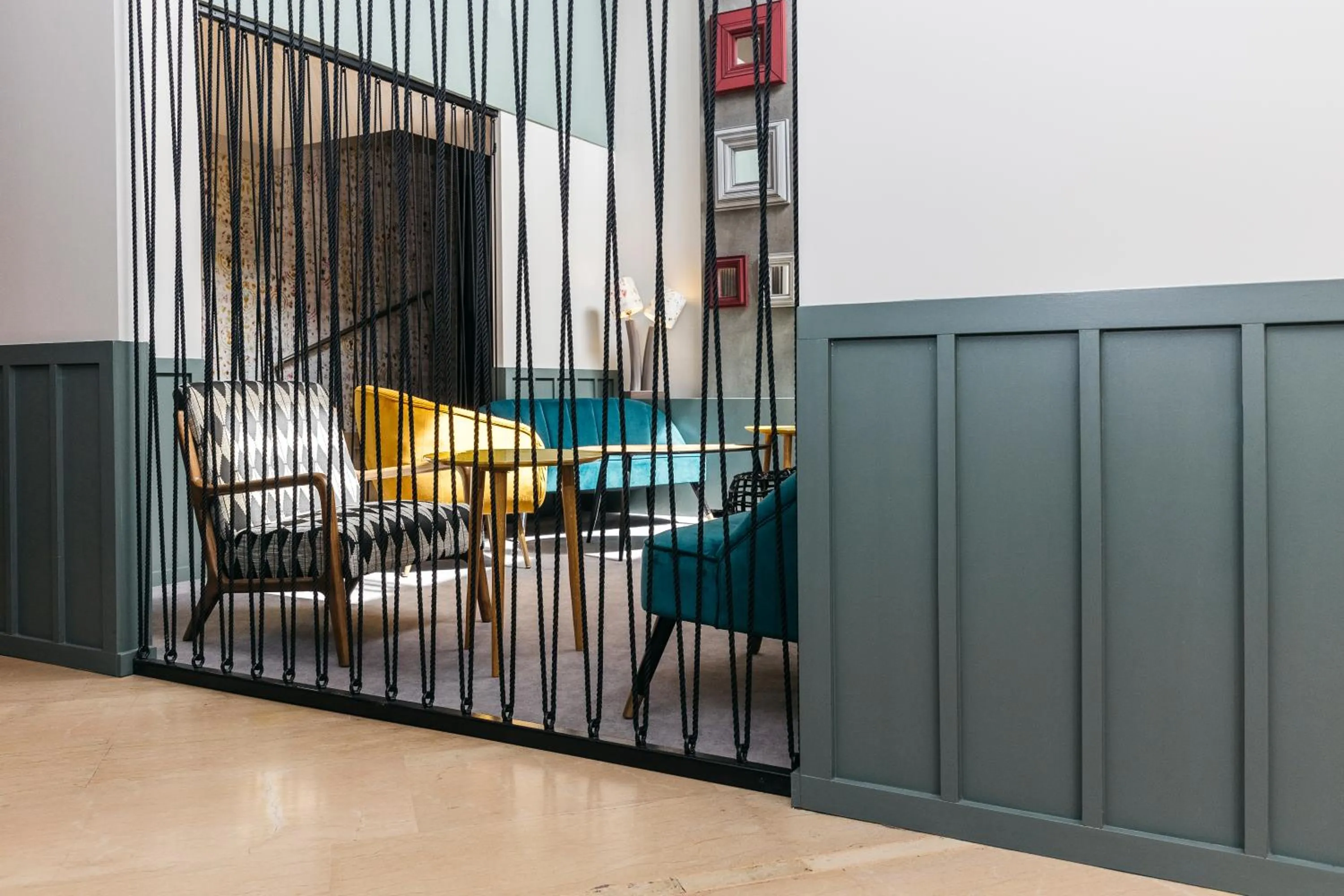 Living room in Le Carré d'Alethius Logis Hôtel-Restaurant Gastronomique