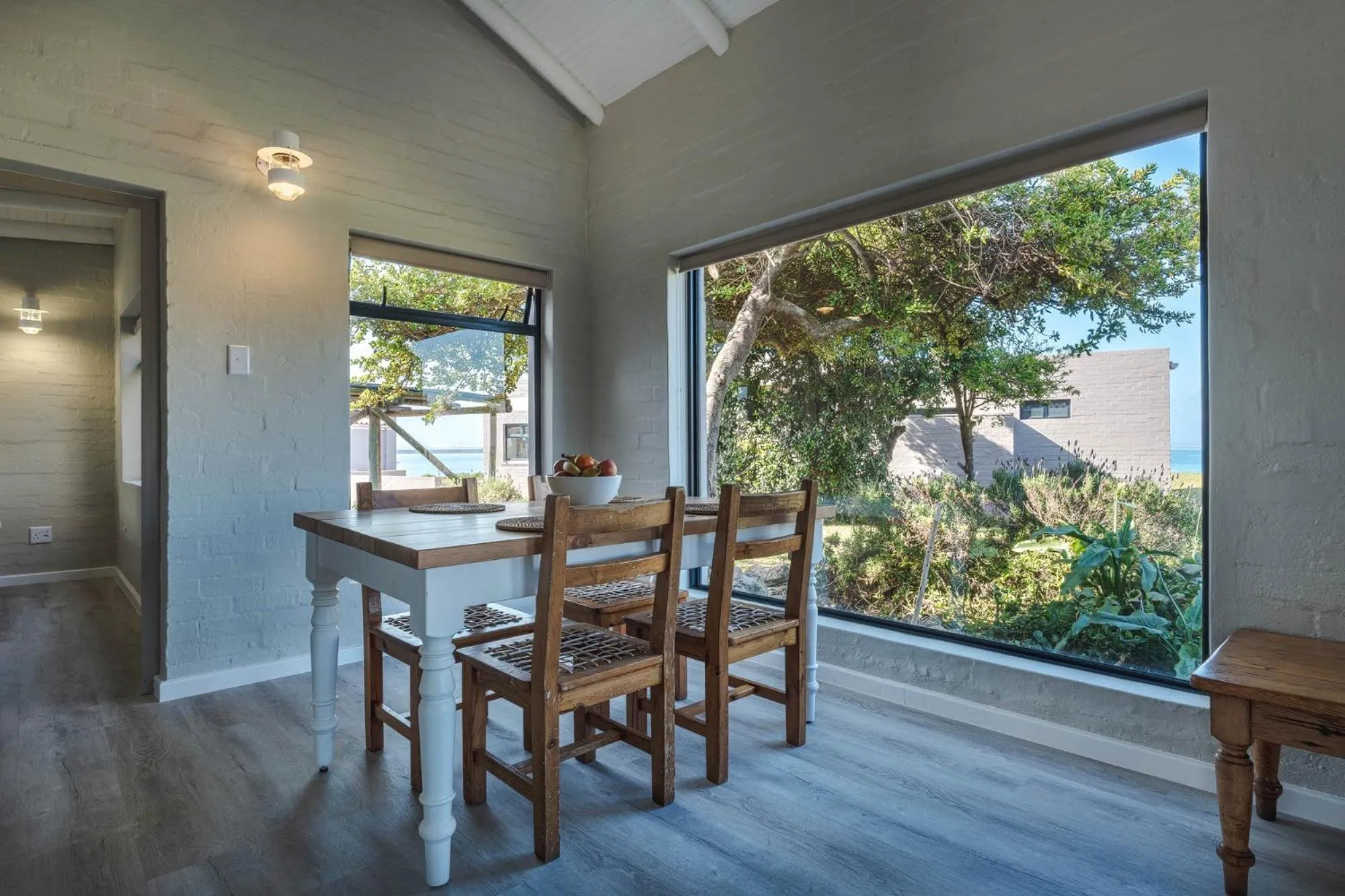 Dining area in Blue Bay Lodge