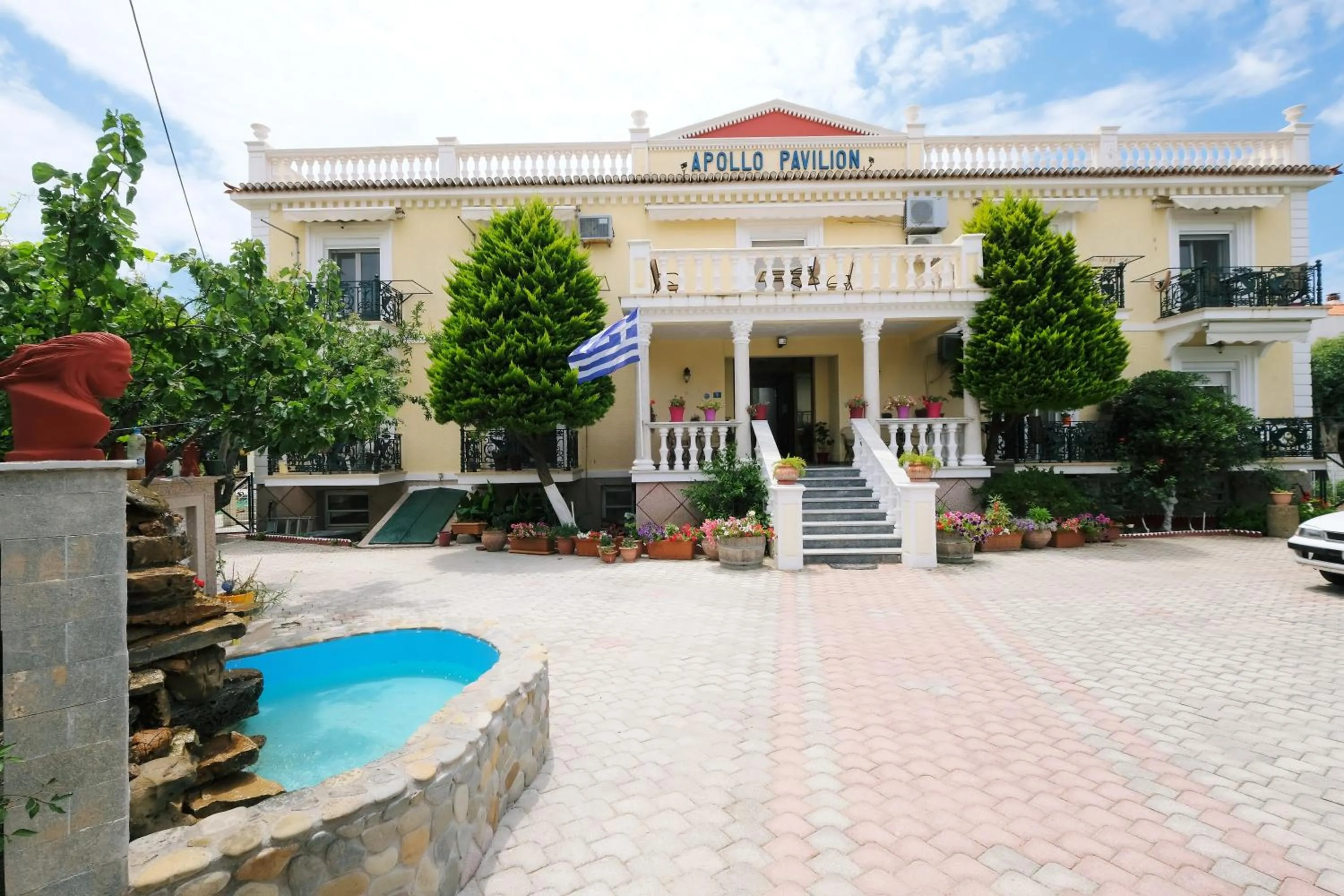 Property building in Apollo Pavilion Apartments