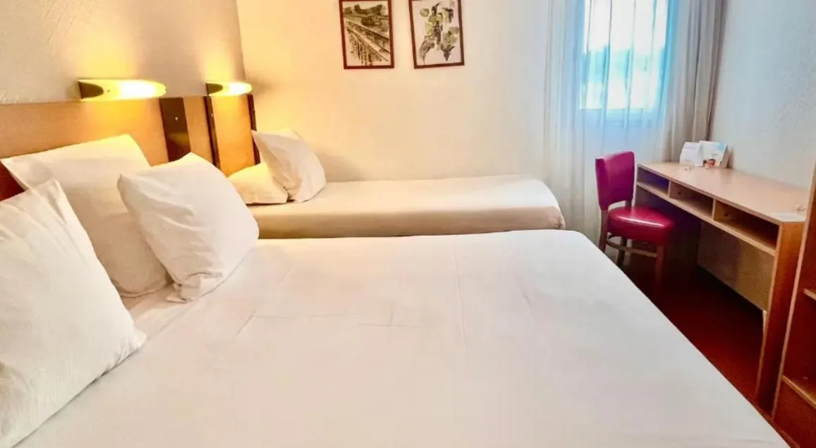 Bed in The Originals City, Hôtel Le Pavillon, Béziers Est