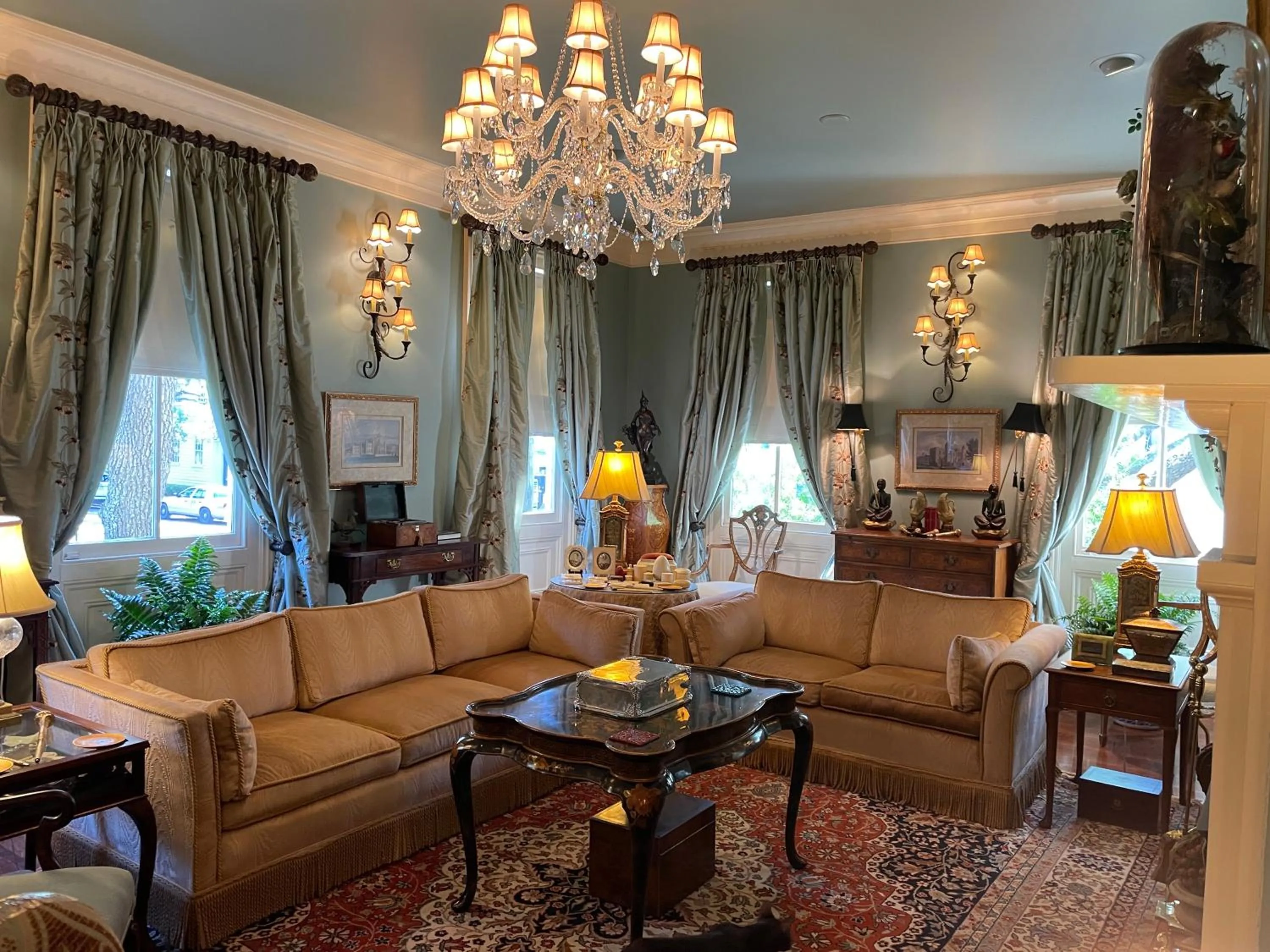 Living room in 22 Charlotte