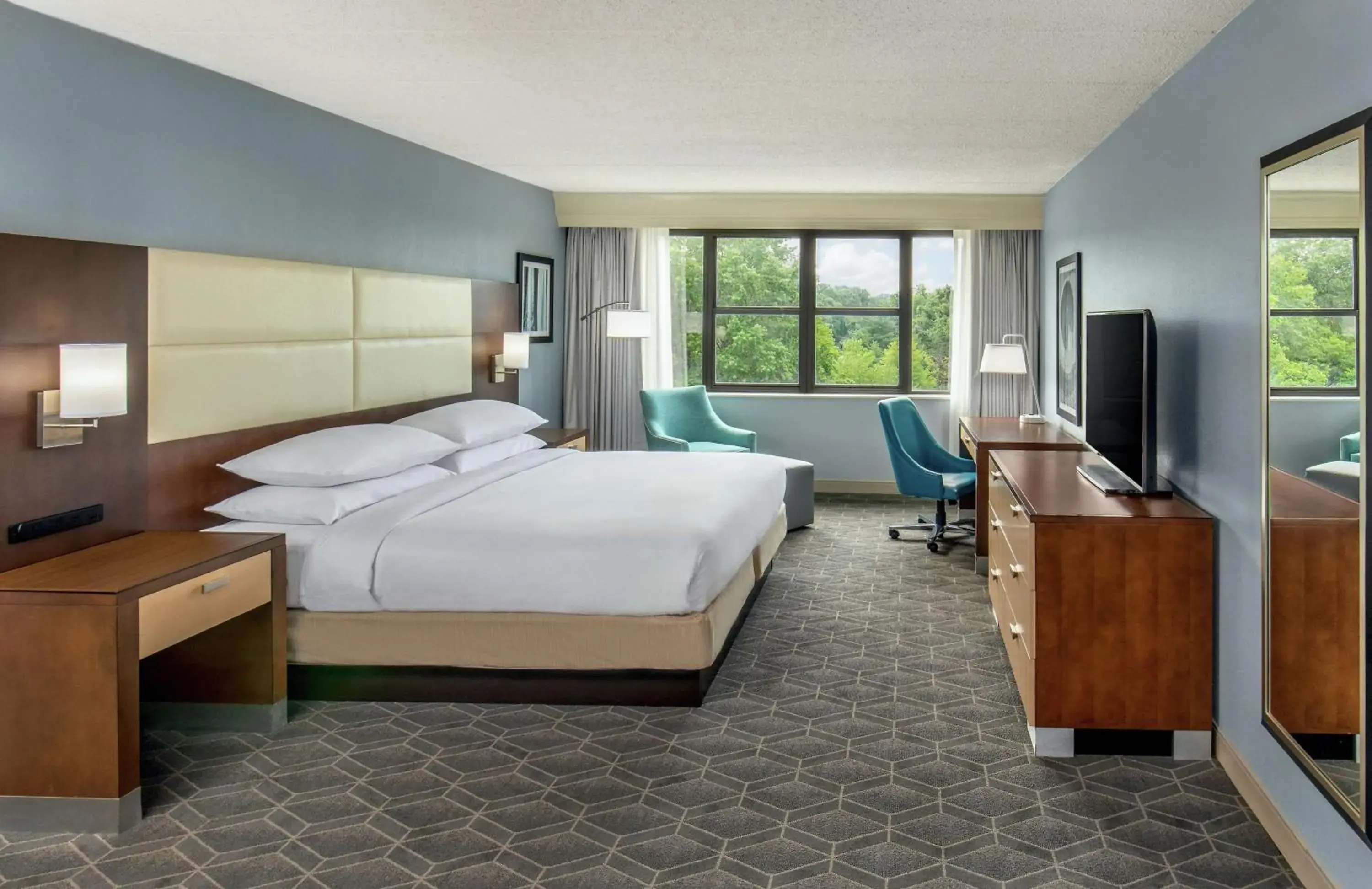 Bedroom, Bed in DoubleTree by Hilton Columbia Bedroom, Bed in DoubleTree by Hilton Columbia