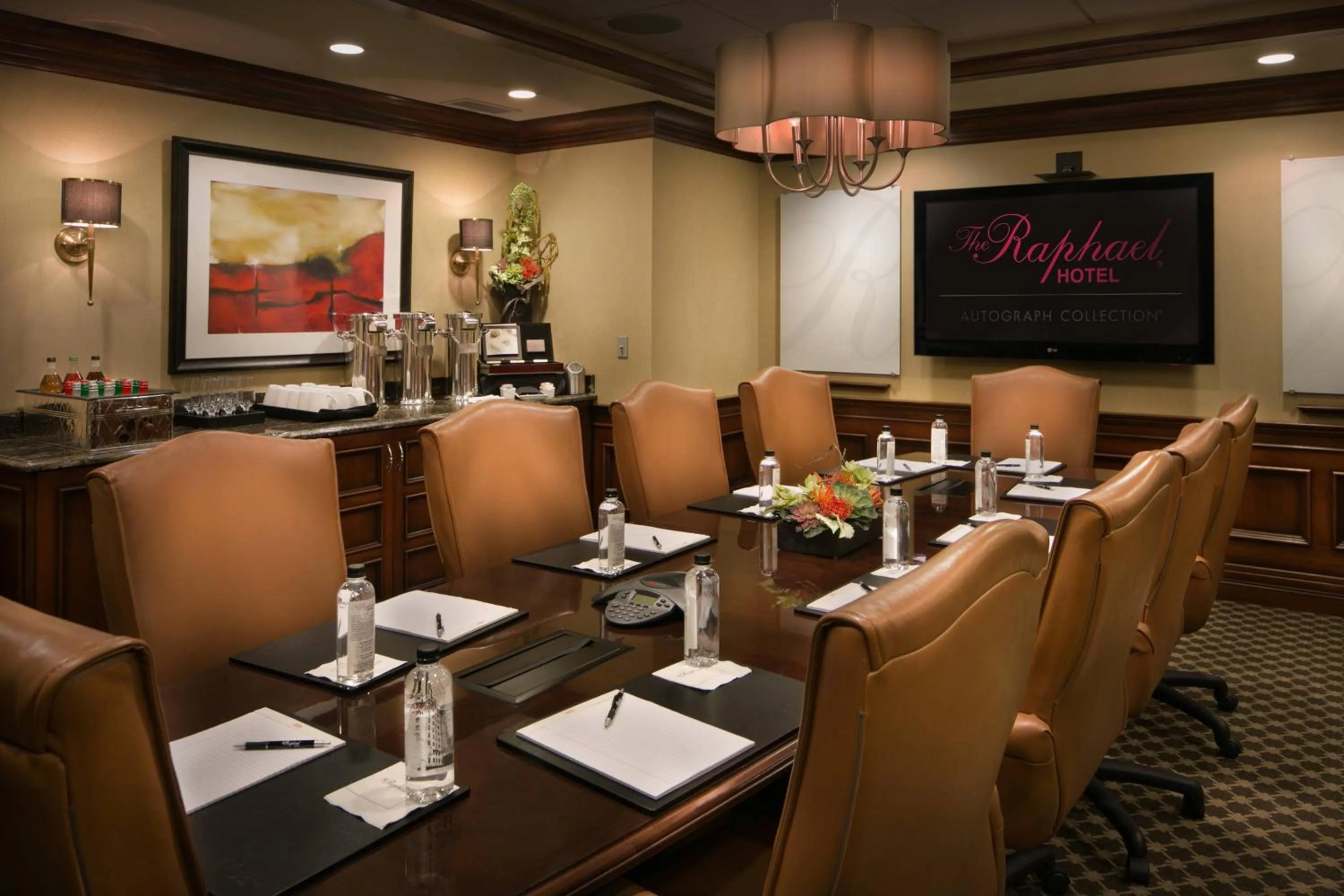 Meeting/conference room in The Raphael Hotel, Autograph Collection