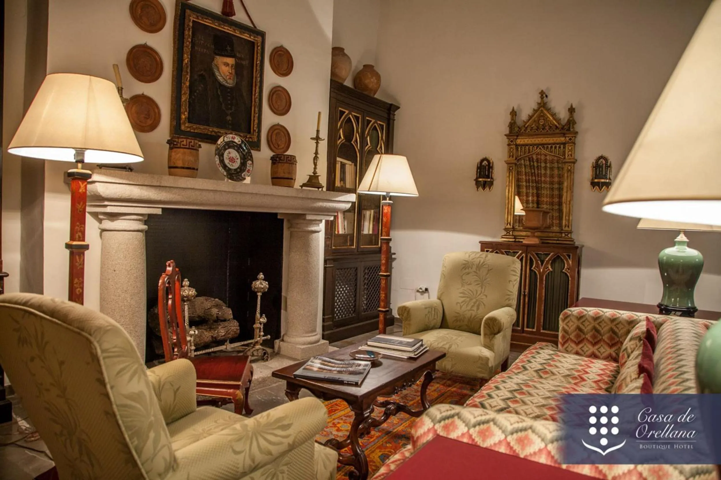 Library in Hotel Boutique Casa de Orellana