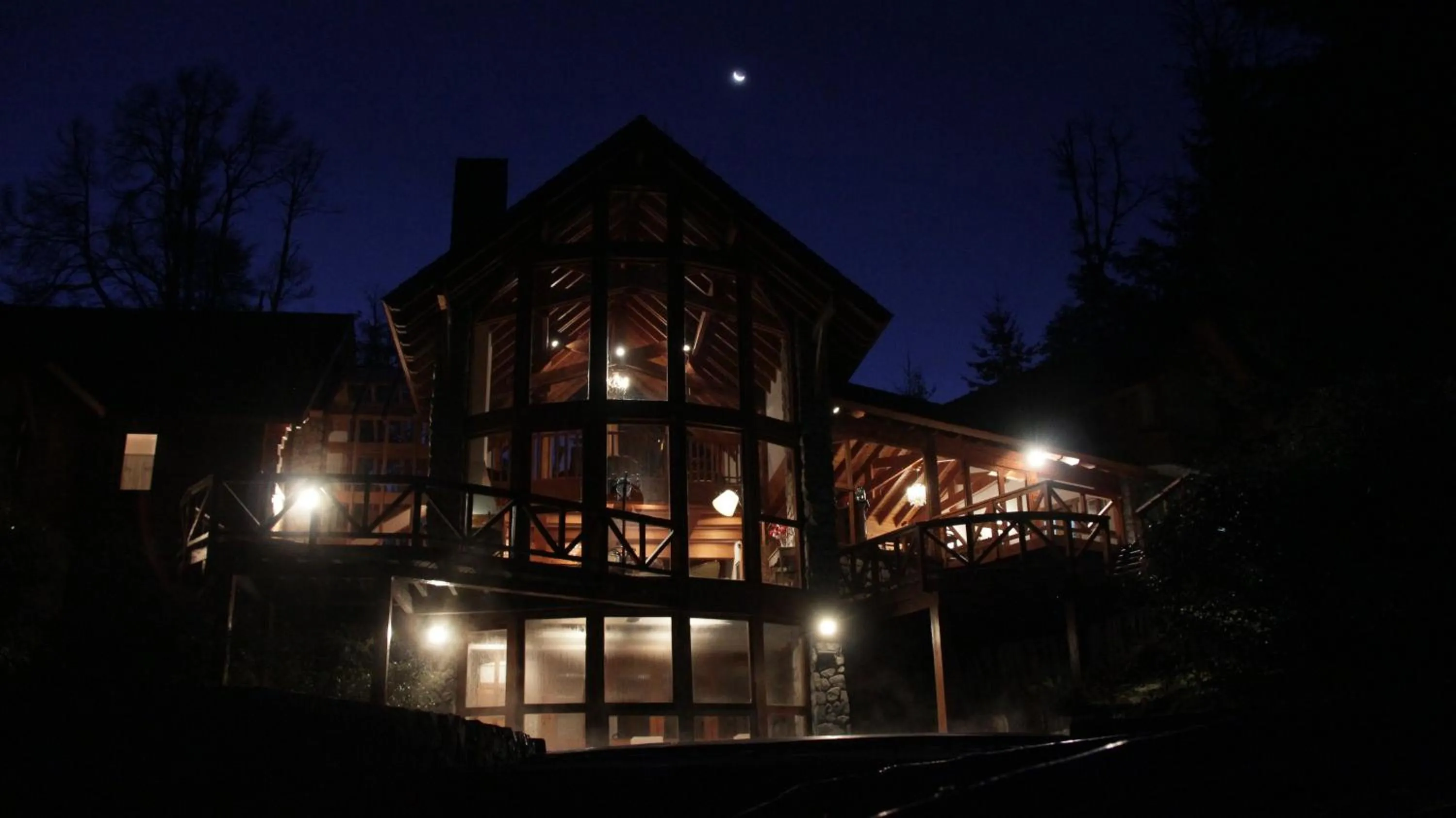 Facade/entrance in Aldea Bonita