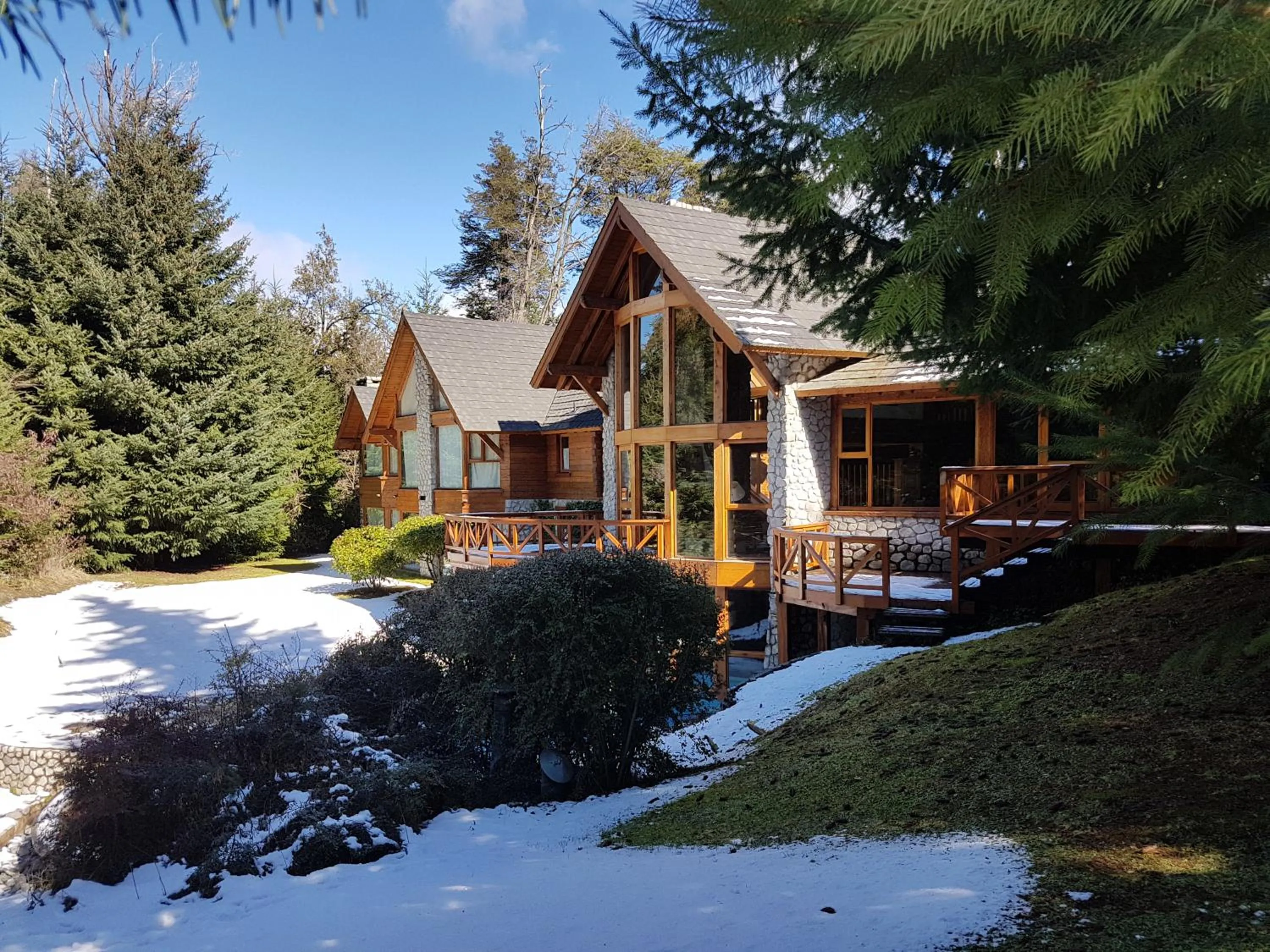 Facade/entrance in Aldea Bonita