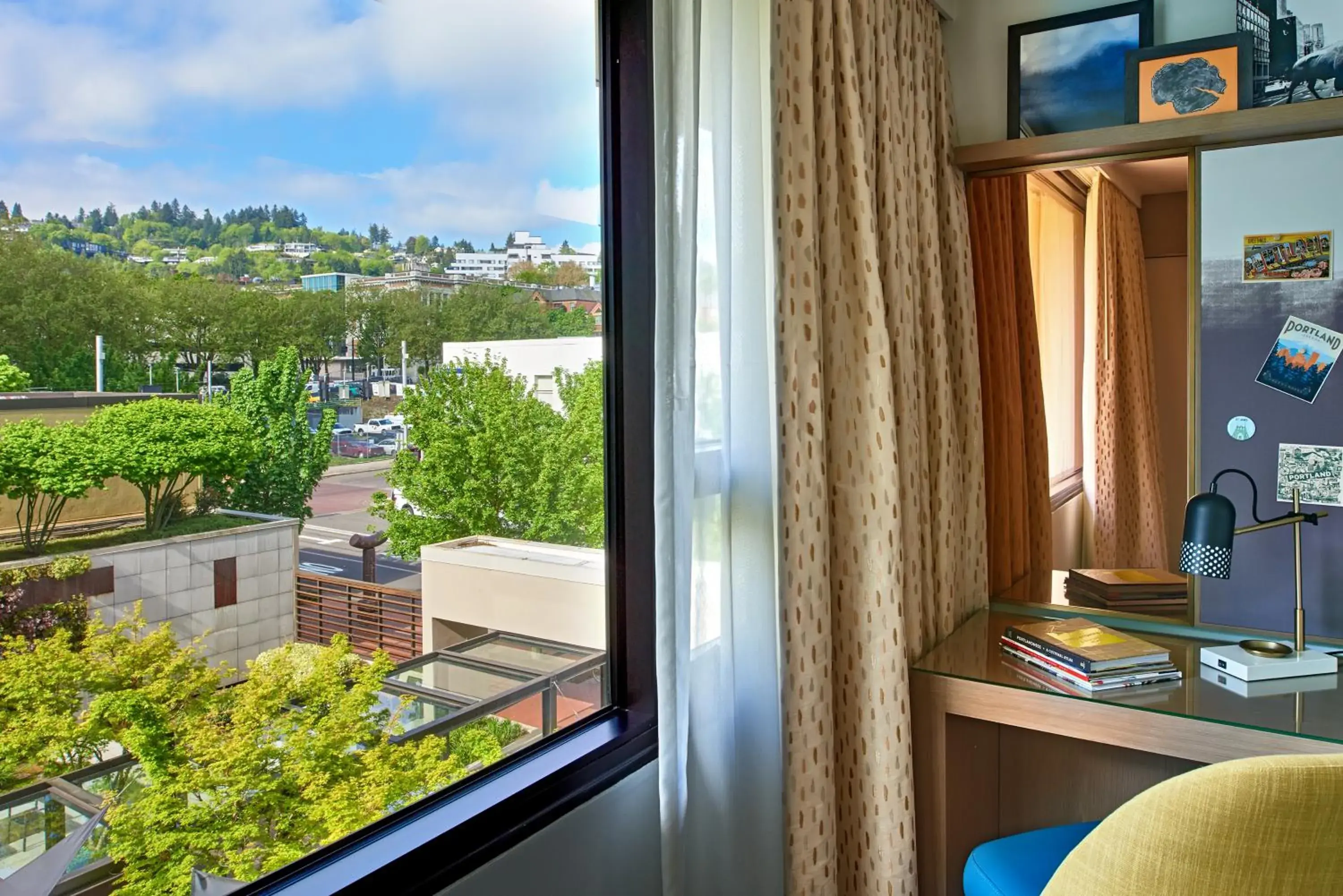 City view in The Hotel Zags Portland City view in The Hotel Zags Portland