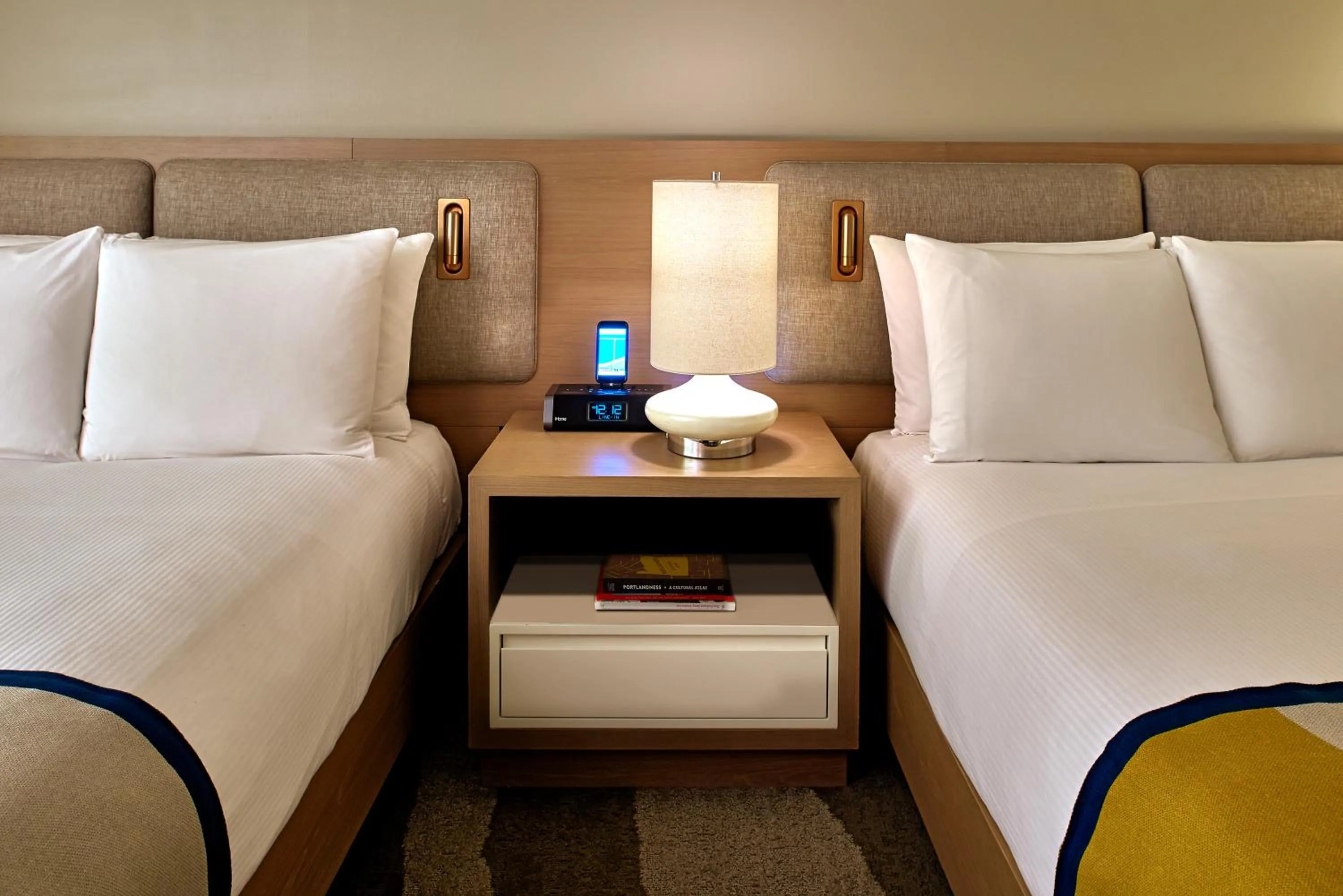 Bedroom, Bed in The Hotel Zags Portland